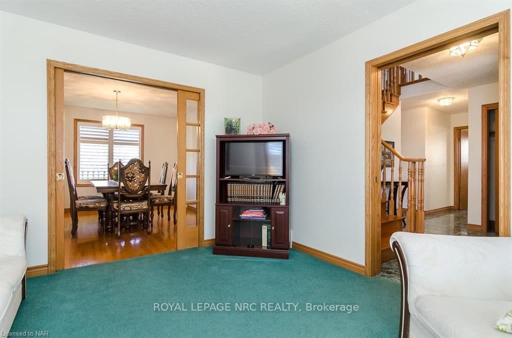 162 MICHAEL Drive photo 7
