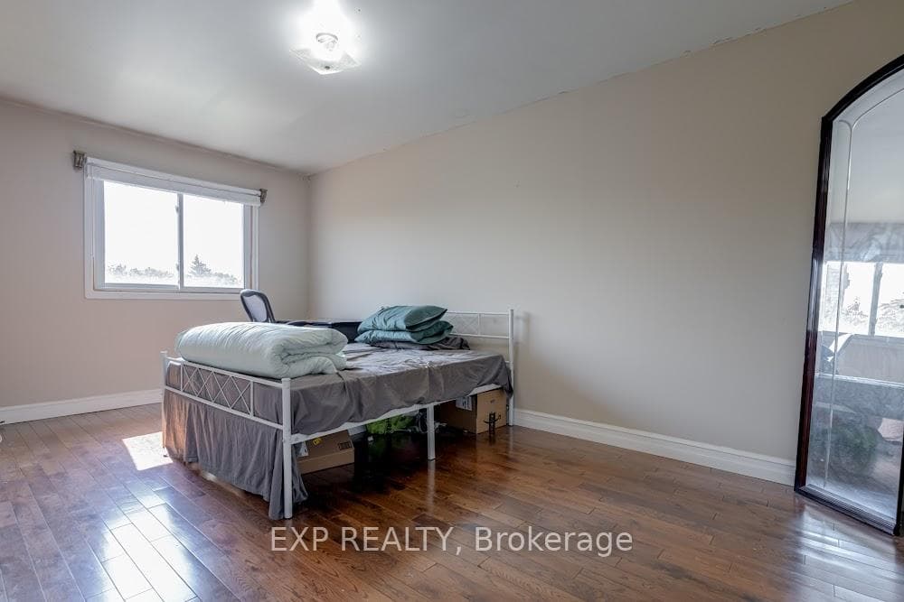 876 Blairholm Avenue photo 23