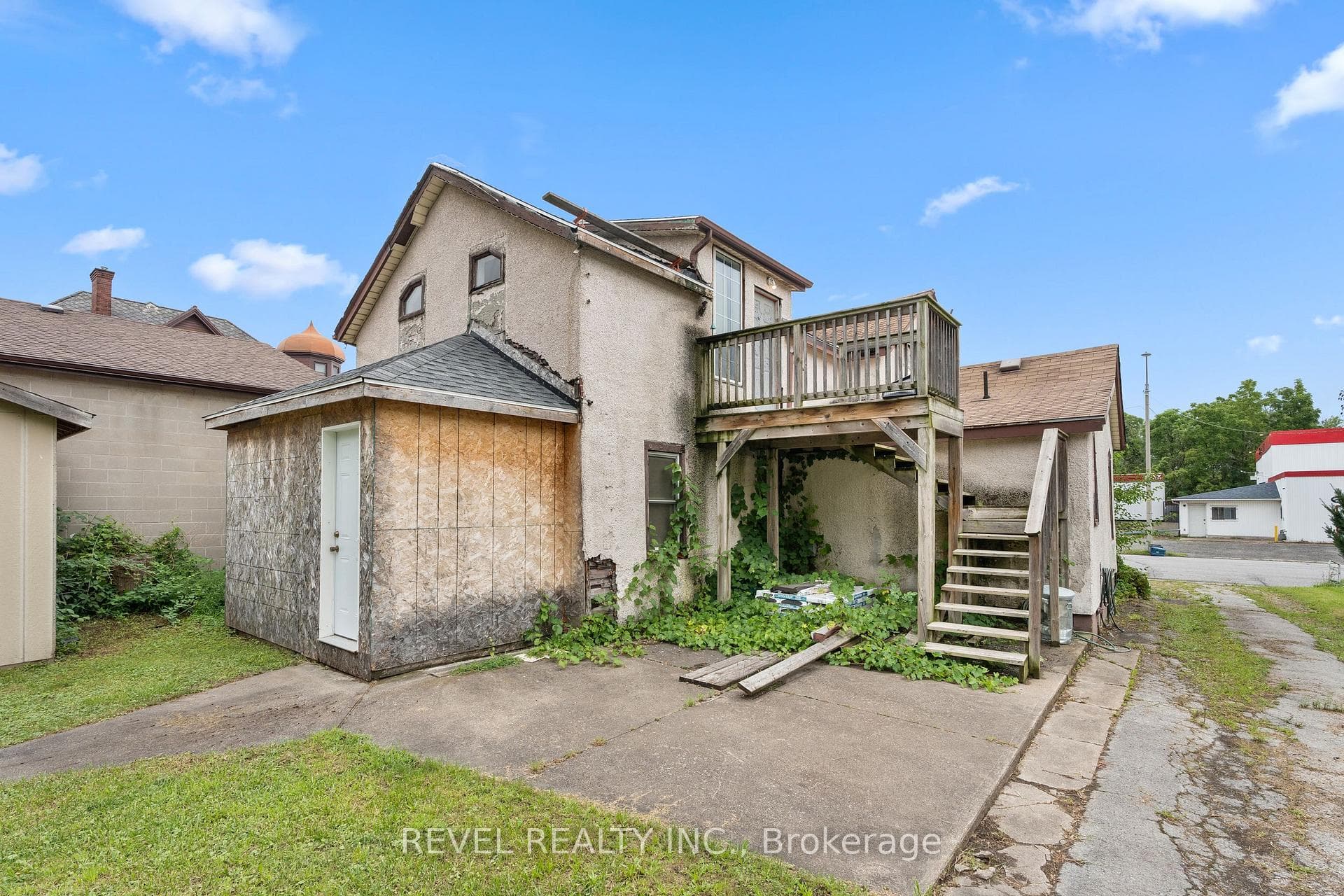 4642 Bridge Street photo 25