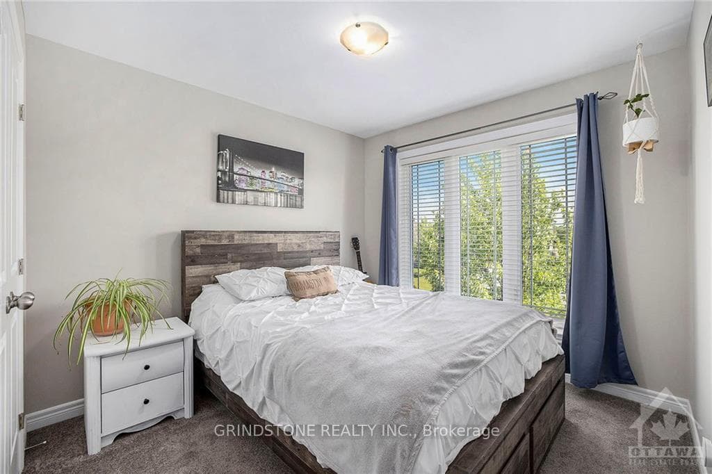 65 MORRIS Street photo 20