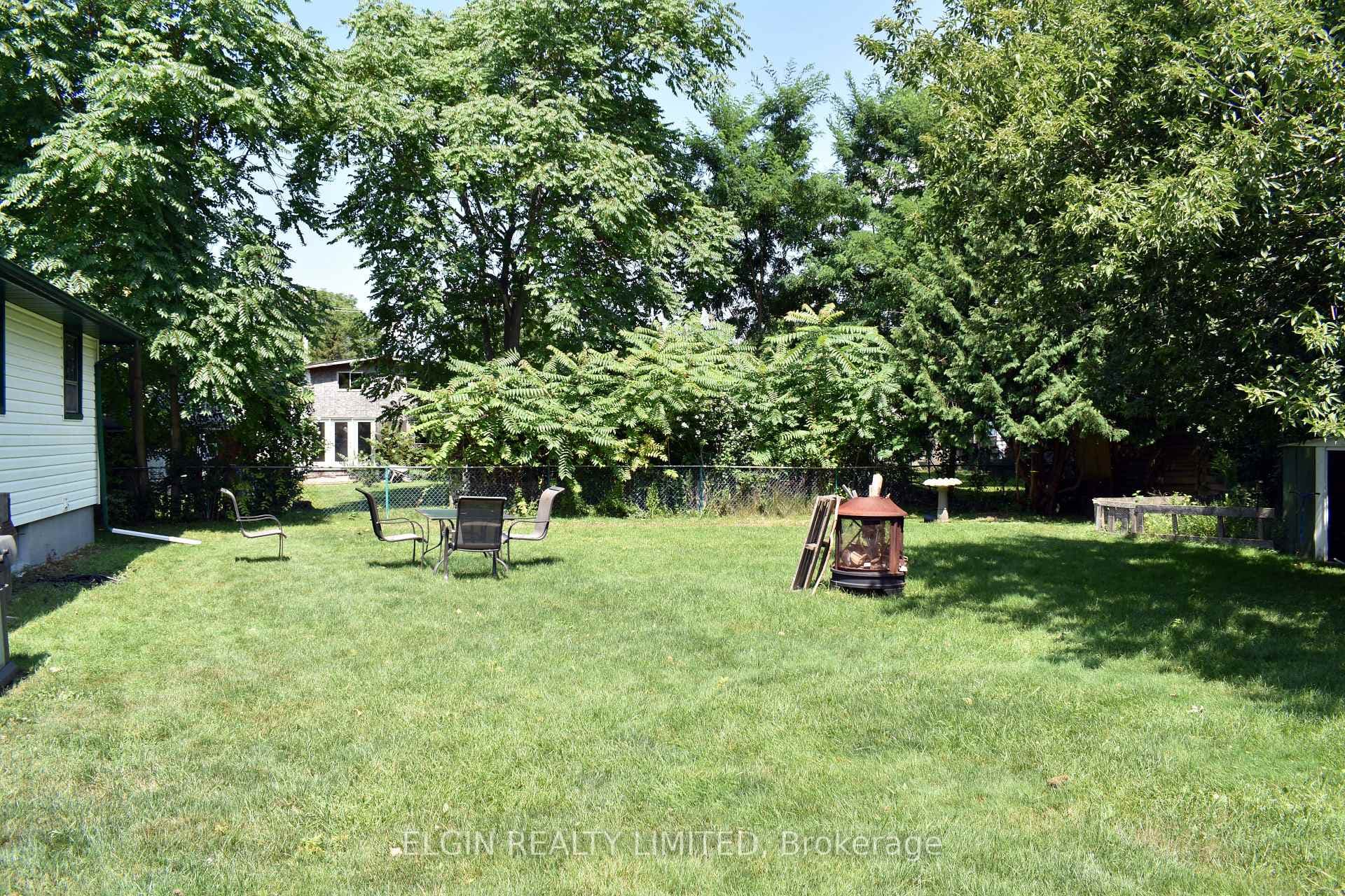 4 Willow Street photo 22