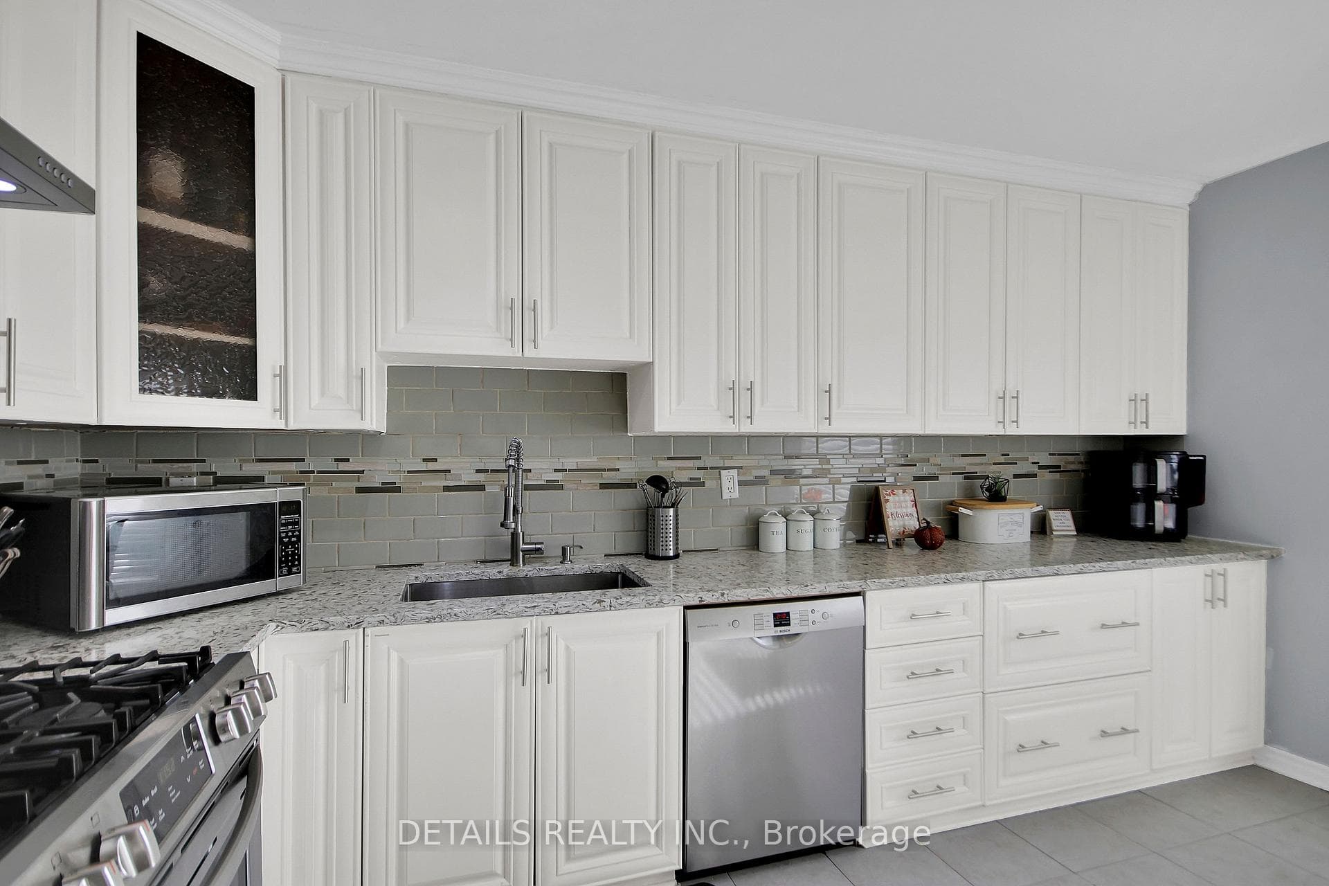 3575 Downpatrick Road Unit 2 photo 3