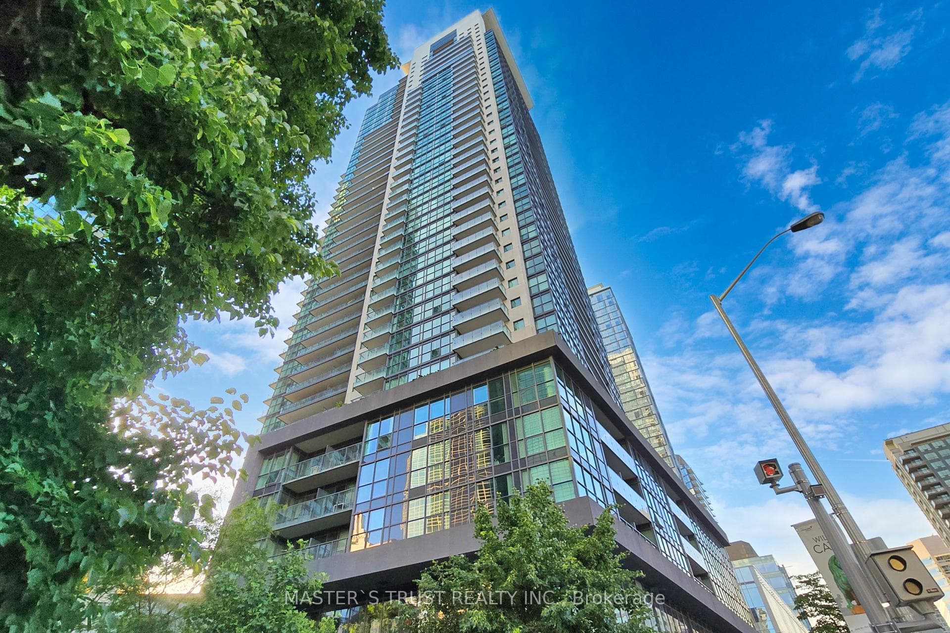 5168 Yonge Street Unit 217 photo 1
