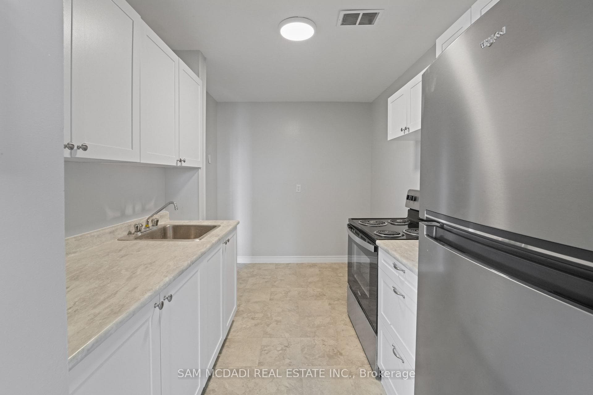 62 Spencer Street Unit 403 photo 9