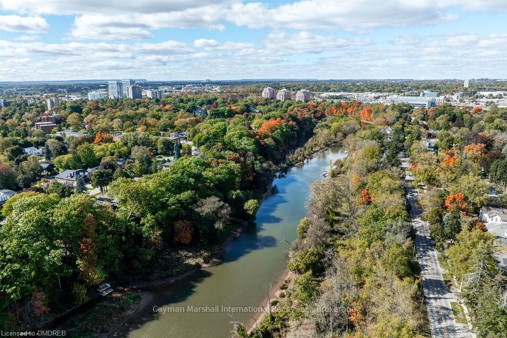 293 RIVER SIDE Drive photo 8
