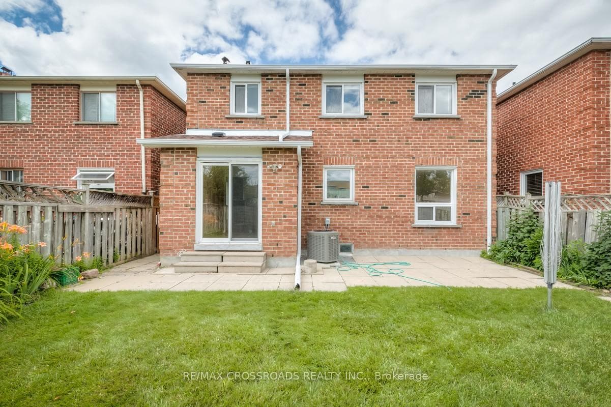 65 Durness Avenue photo 39