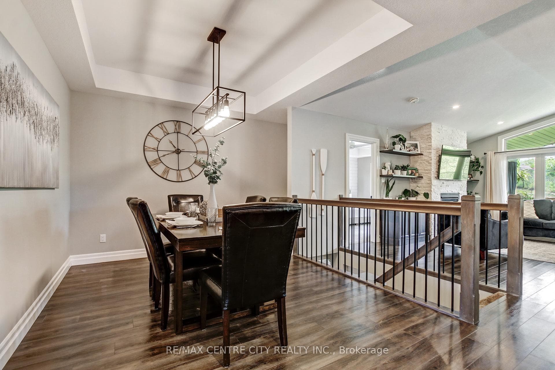 12 LINCOLN'S COVE N/A photo 9