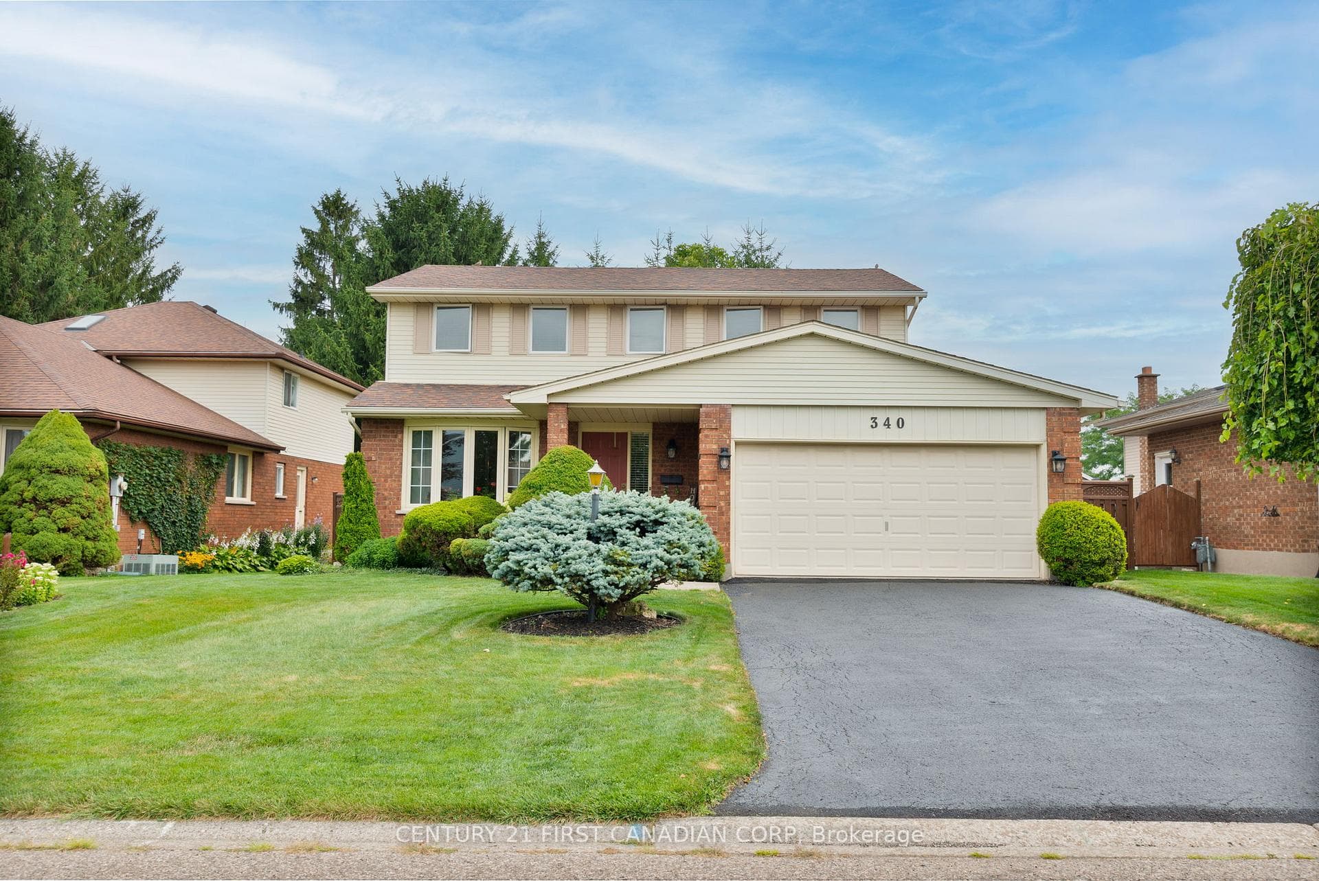 340 Canterbury Place photo 3