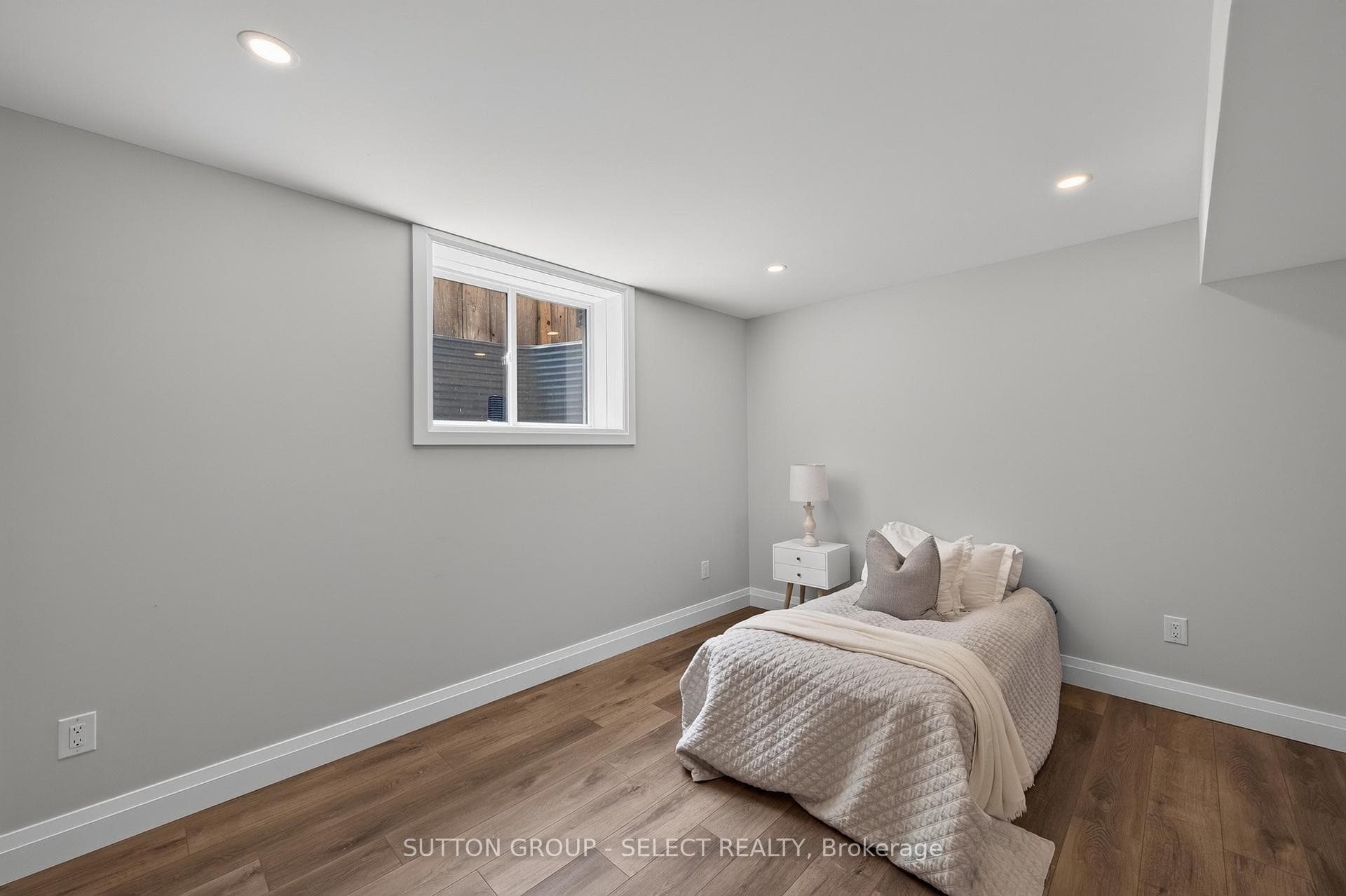 216 Martin Drive photo 39