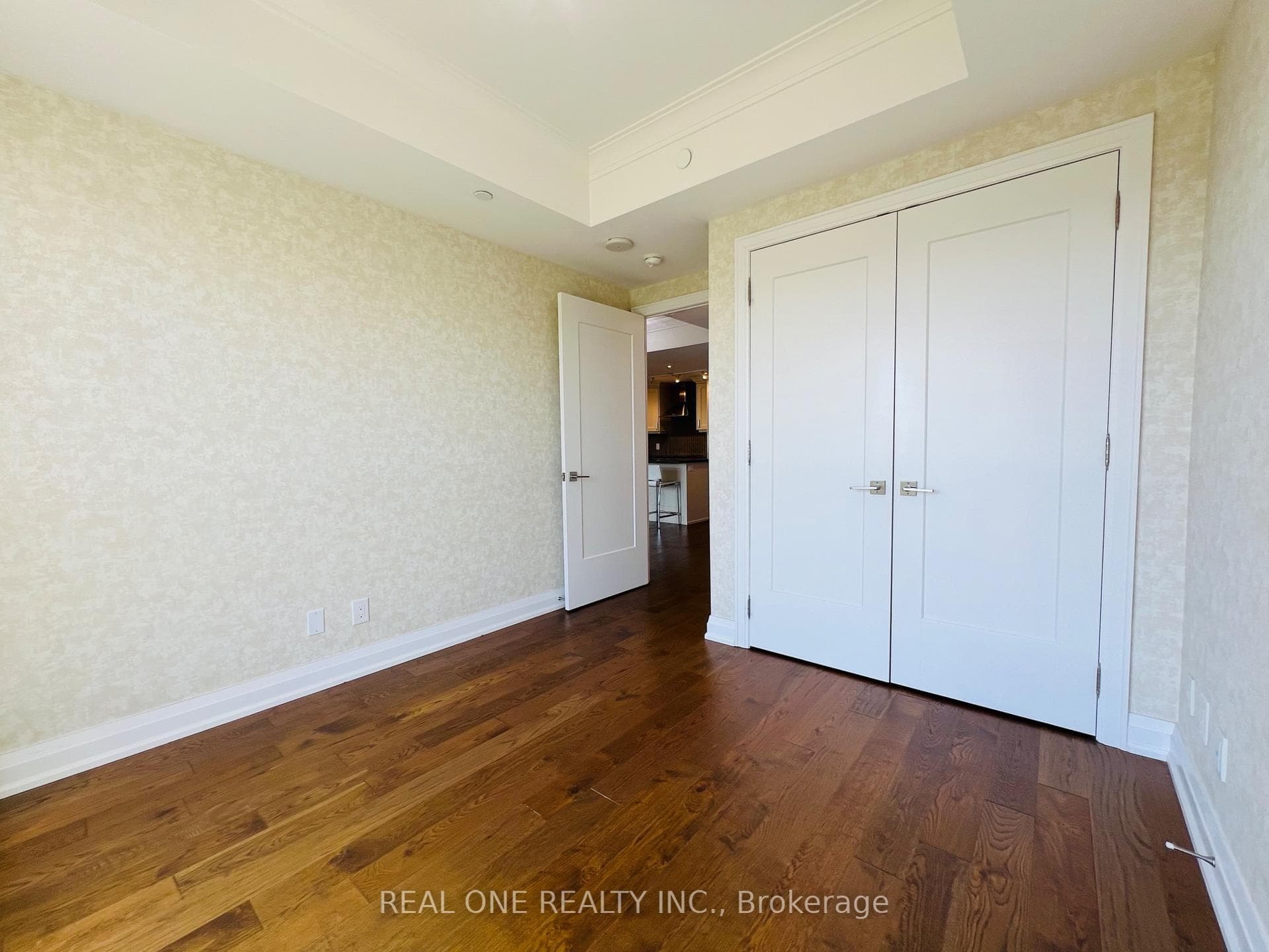 15 Stollery Pond Crescent Unit 612 photo 18