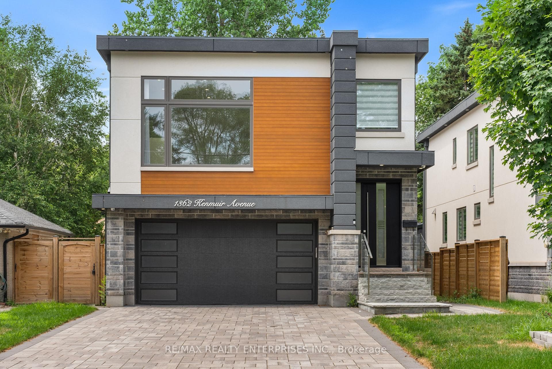 1362 Kenmuir Avenue photo 1