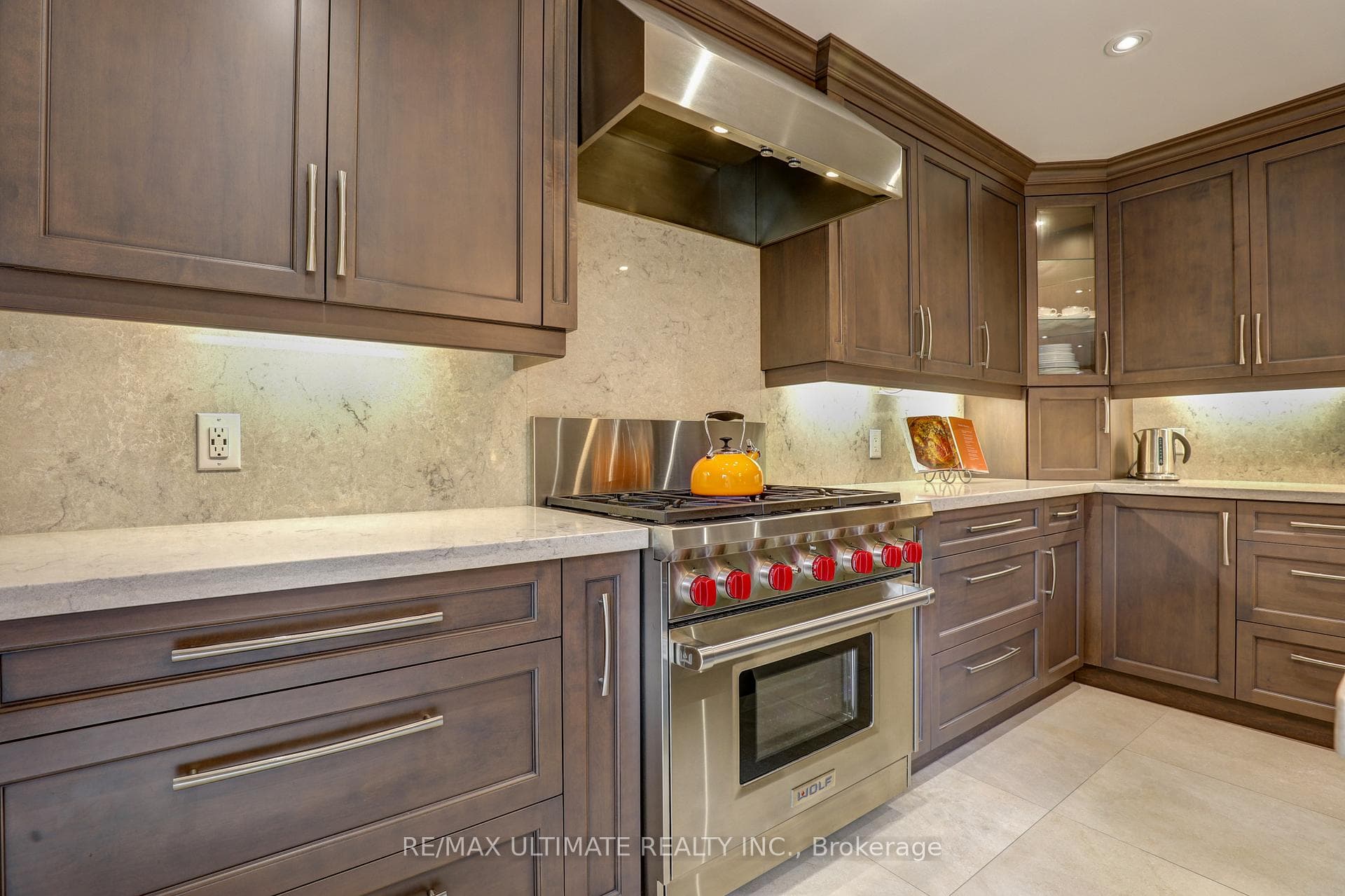 142 Abbeywood Trail photo 11