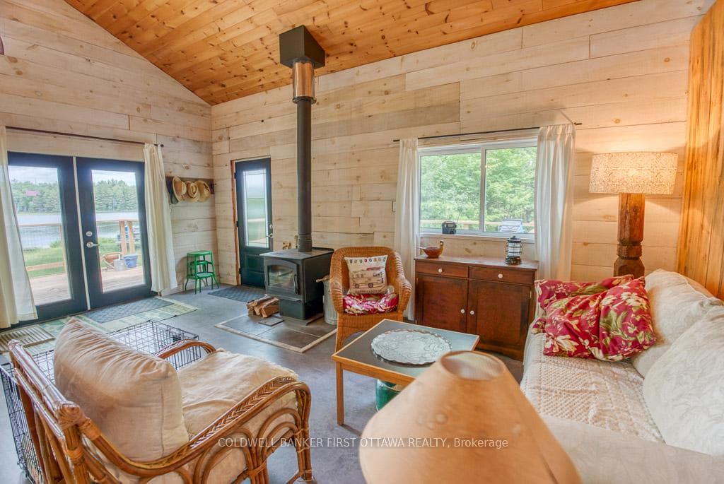 1305 Thunder Lane photo 25