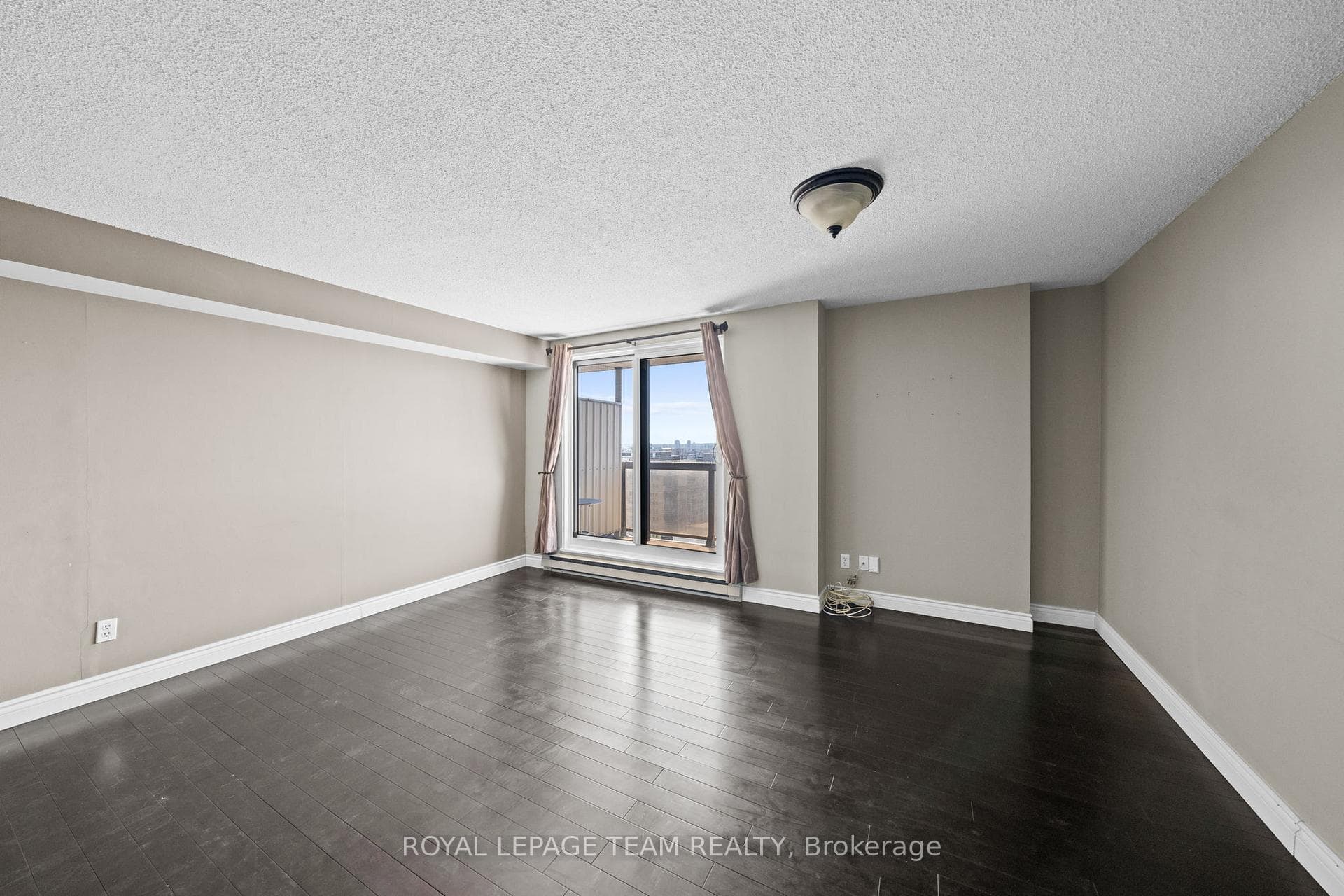 199 Kent Street Unit 1705 photo 10