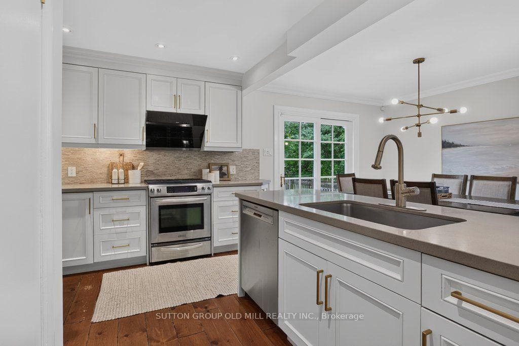 122 Strath Avenue photo 12