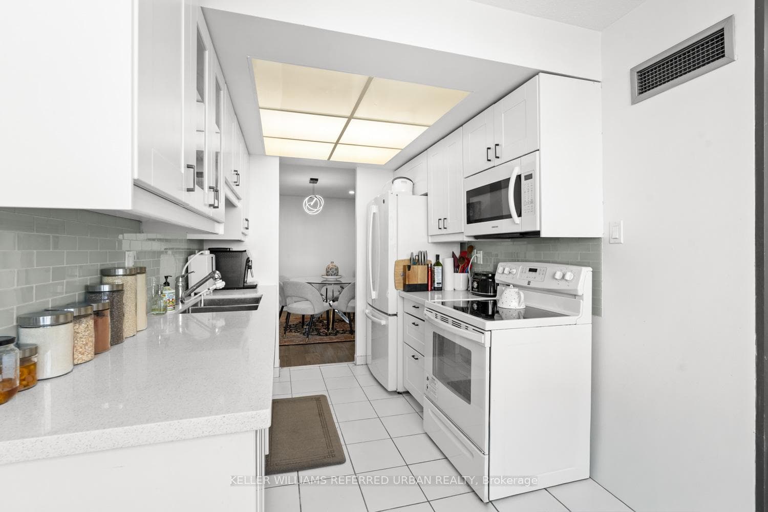 133 Torresdale Avenue Unit 1005 photo 14