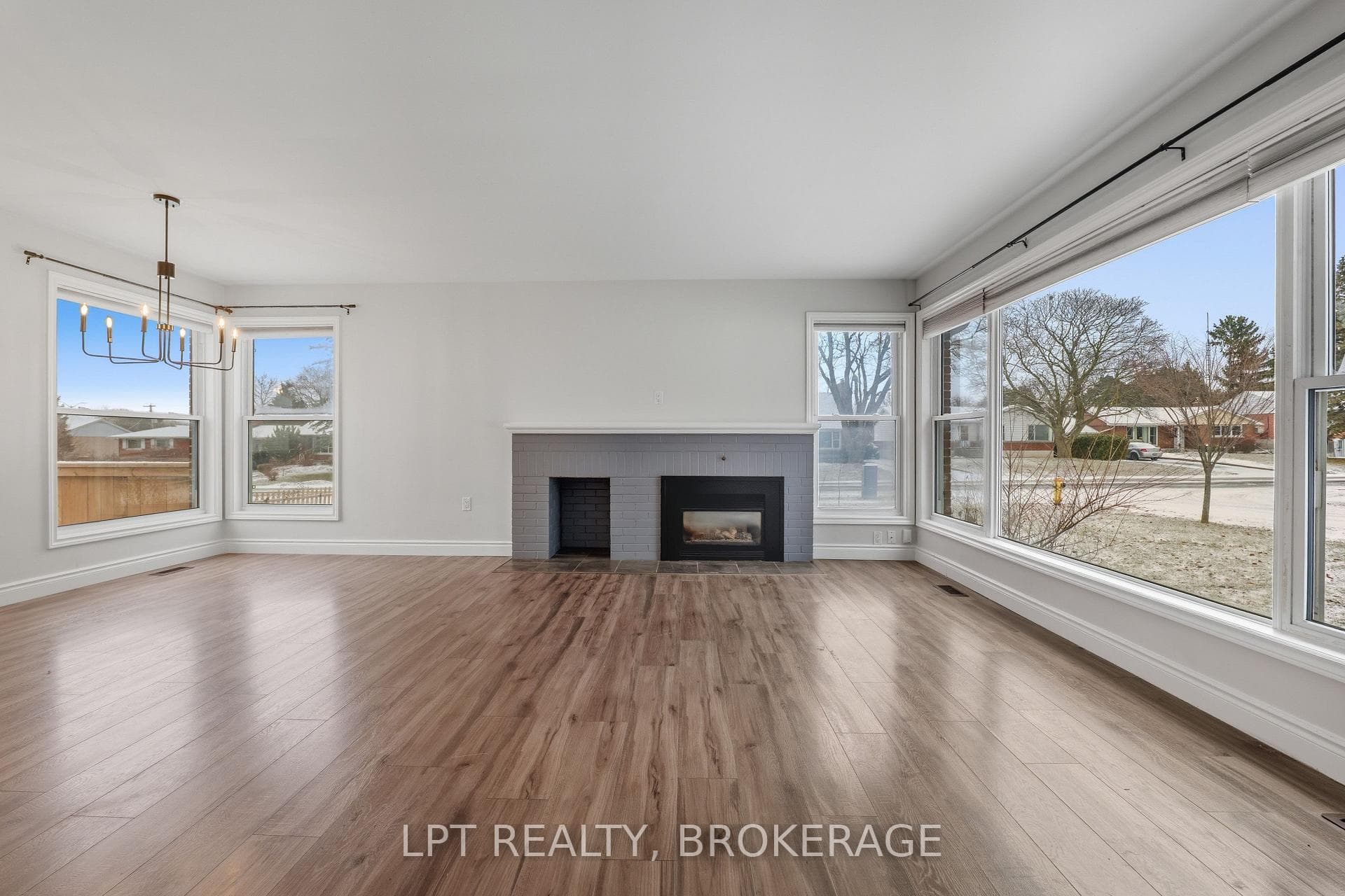 9 Elizabeth Avenue photo 18