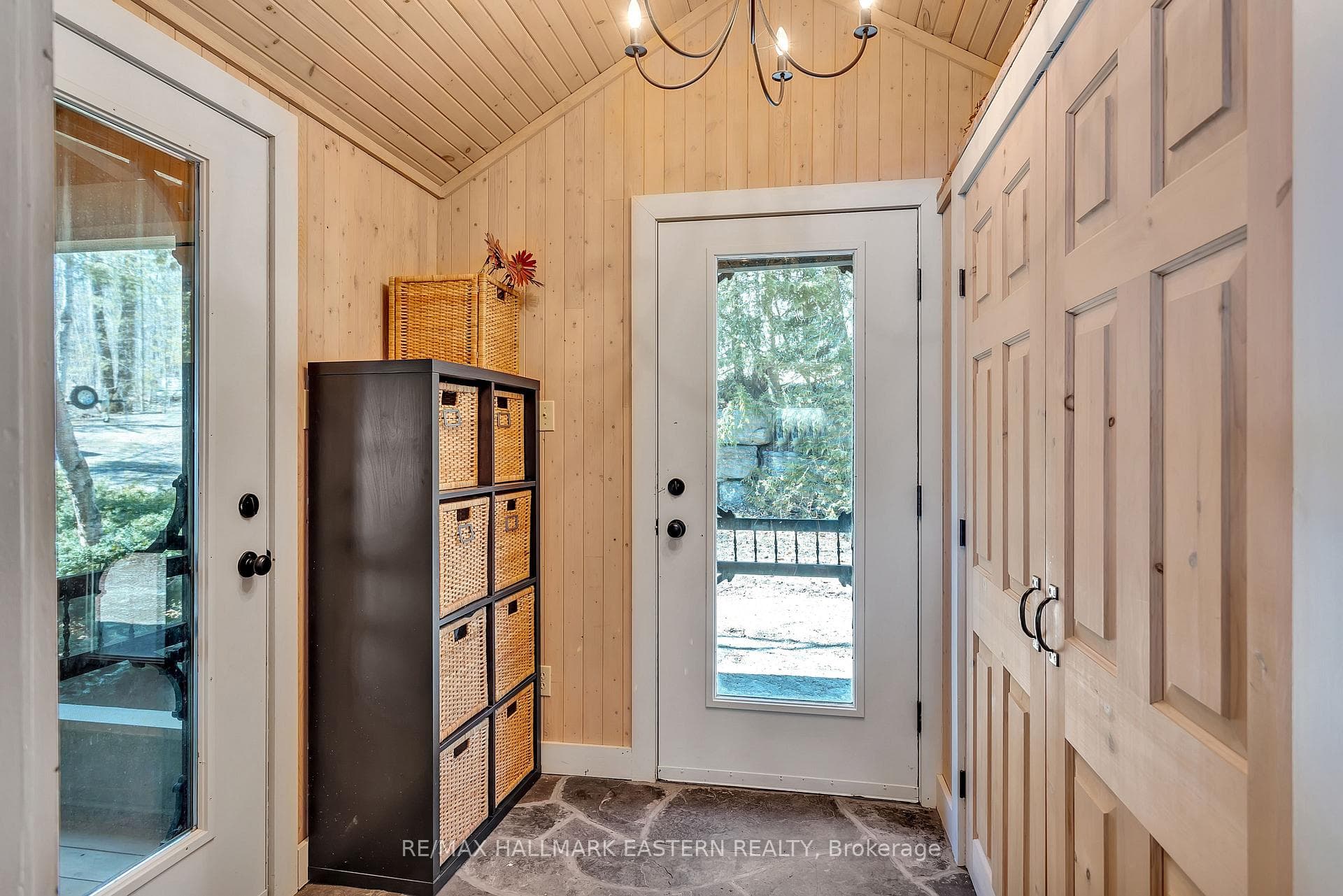 2931 Pearson Lane photo 7