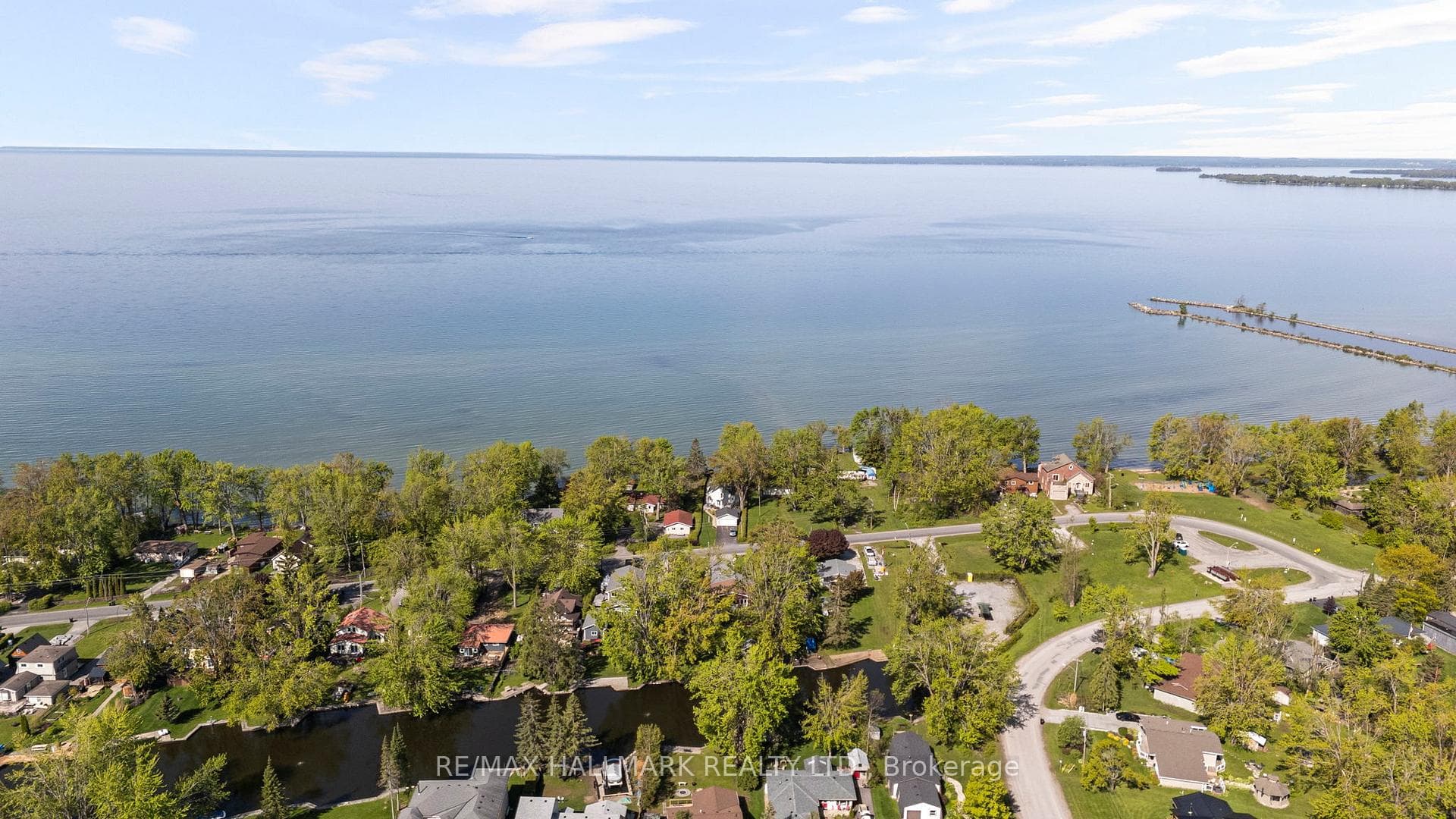 95 Lake Avenue photo 3