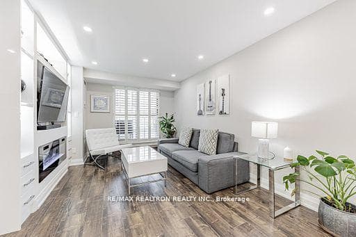 20 North Park Road Unit 709 photo 14
