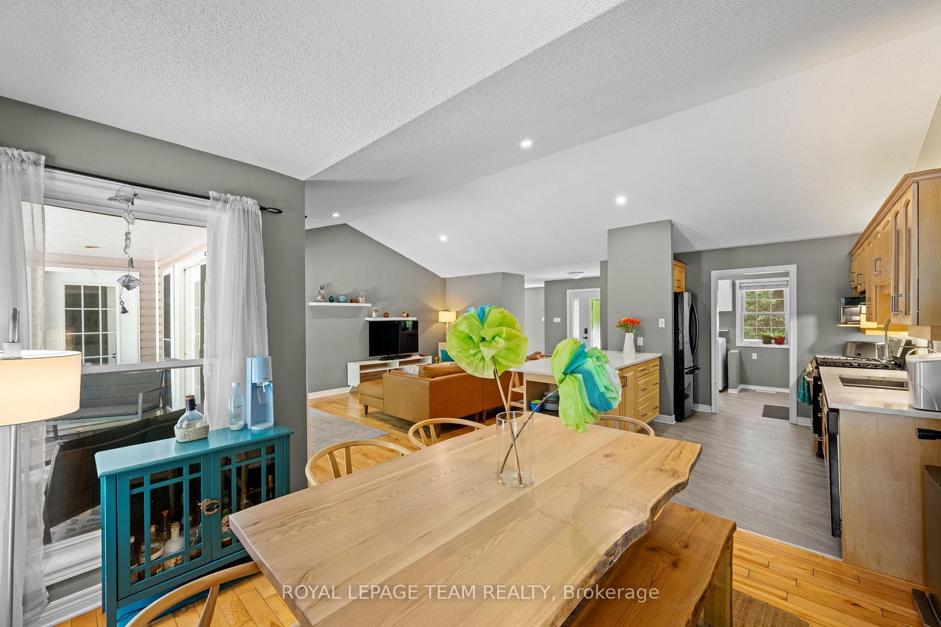 5040 Stonecrest Road photo 21