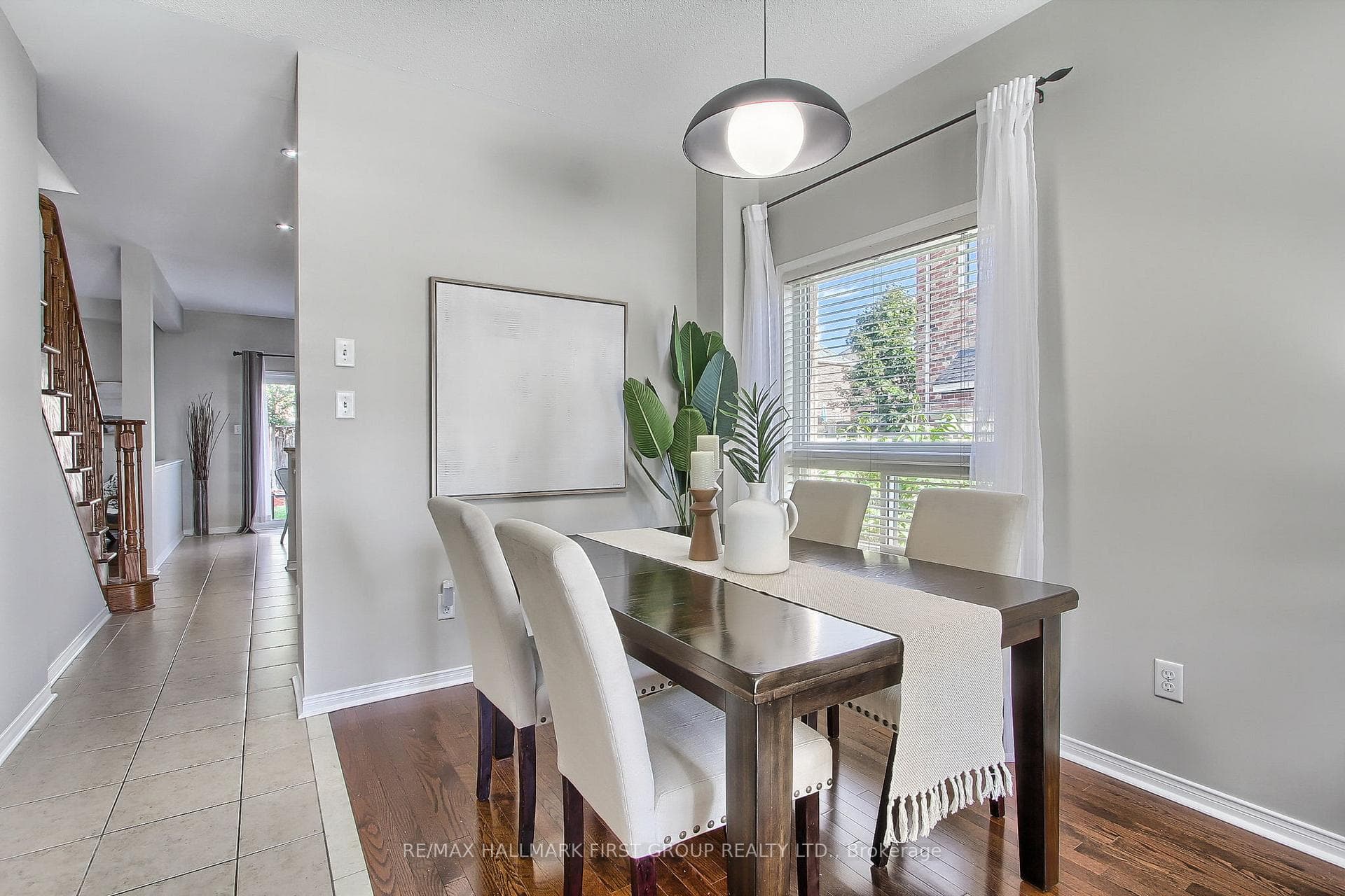 127 Decourcy-Ireland Circle photo 10