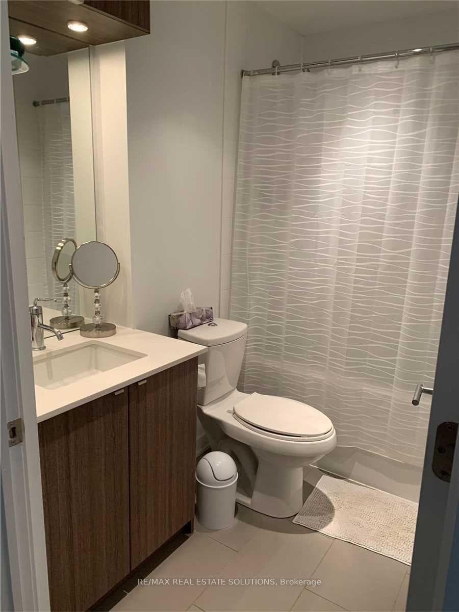 88 Colgate Avenue Unit PH29 photo 9