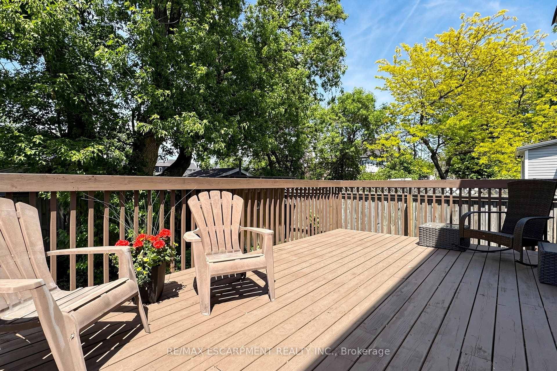 7 Windermere Avenue photo 28
