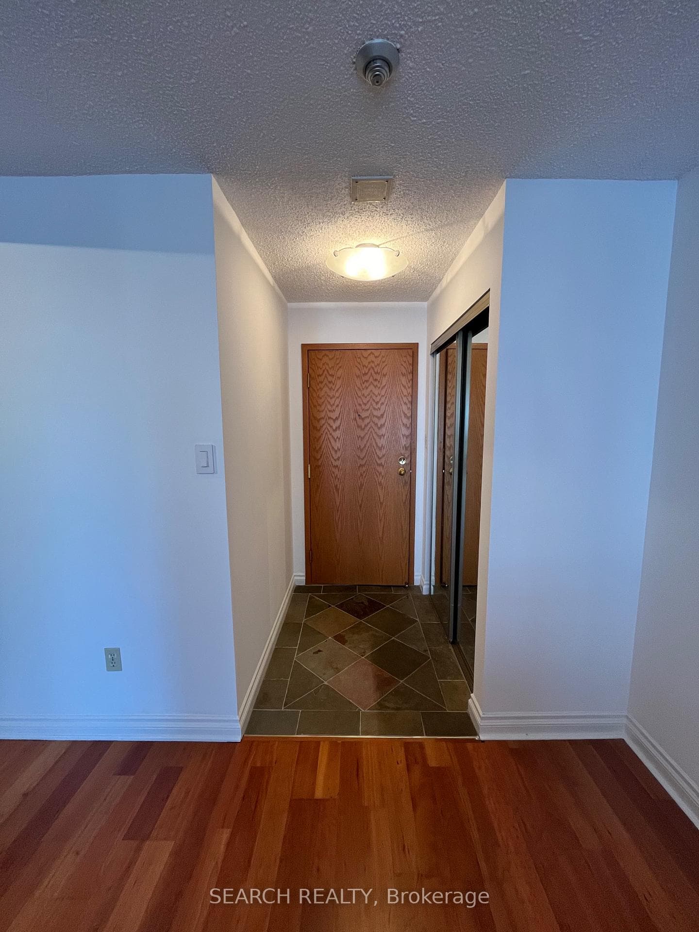 44 St.Joseph Street Unit 2108 photo 4