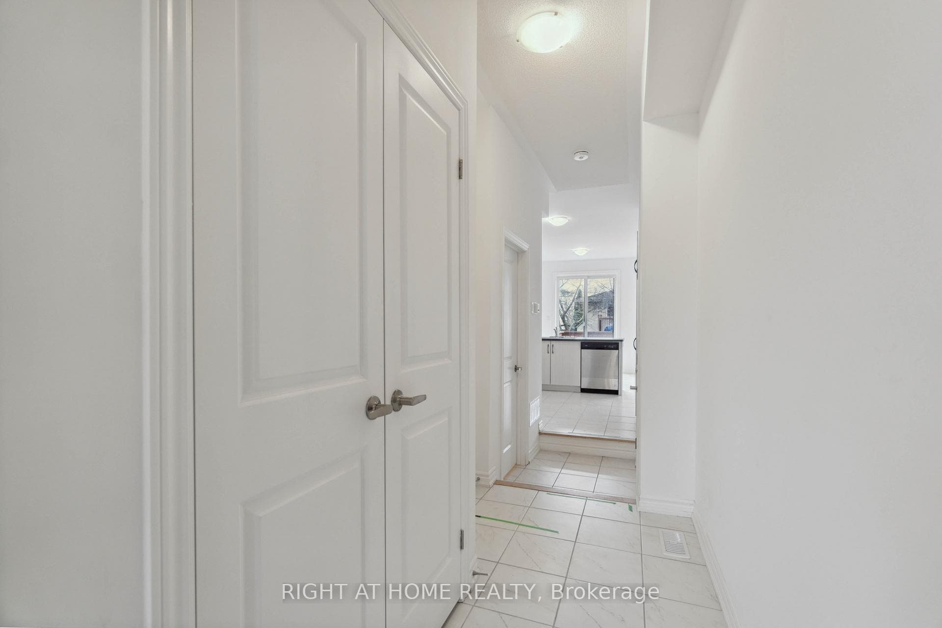 7383 Sandy Ridge Common N/A photo 4
