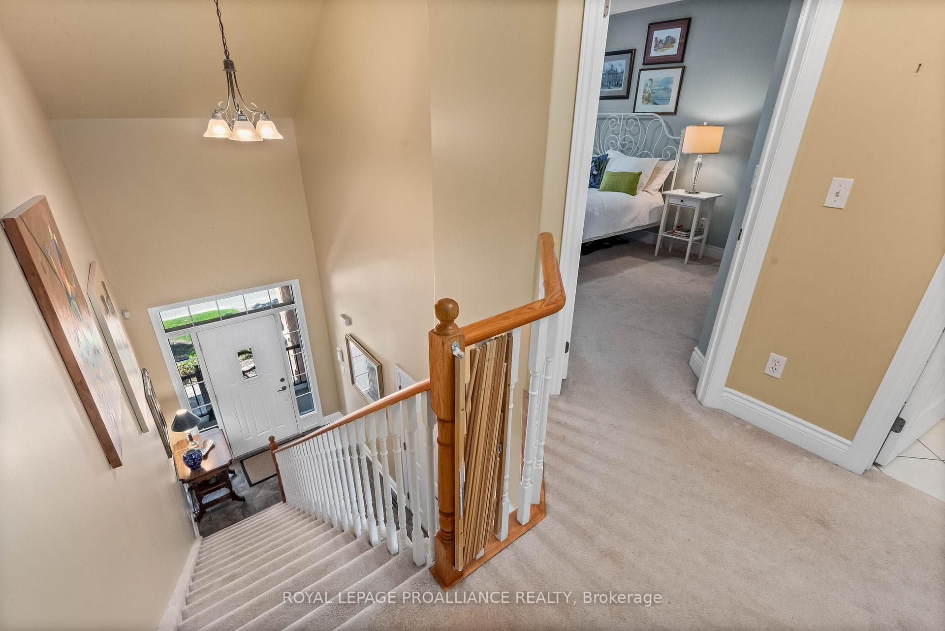 300 D'arcy Street Unit 102 photo 26