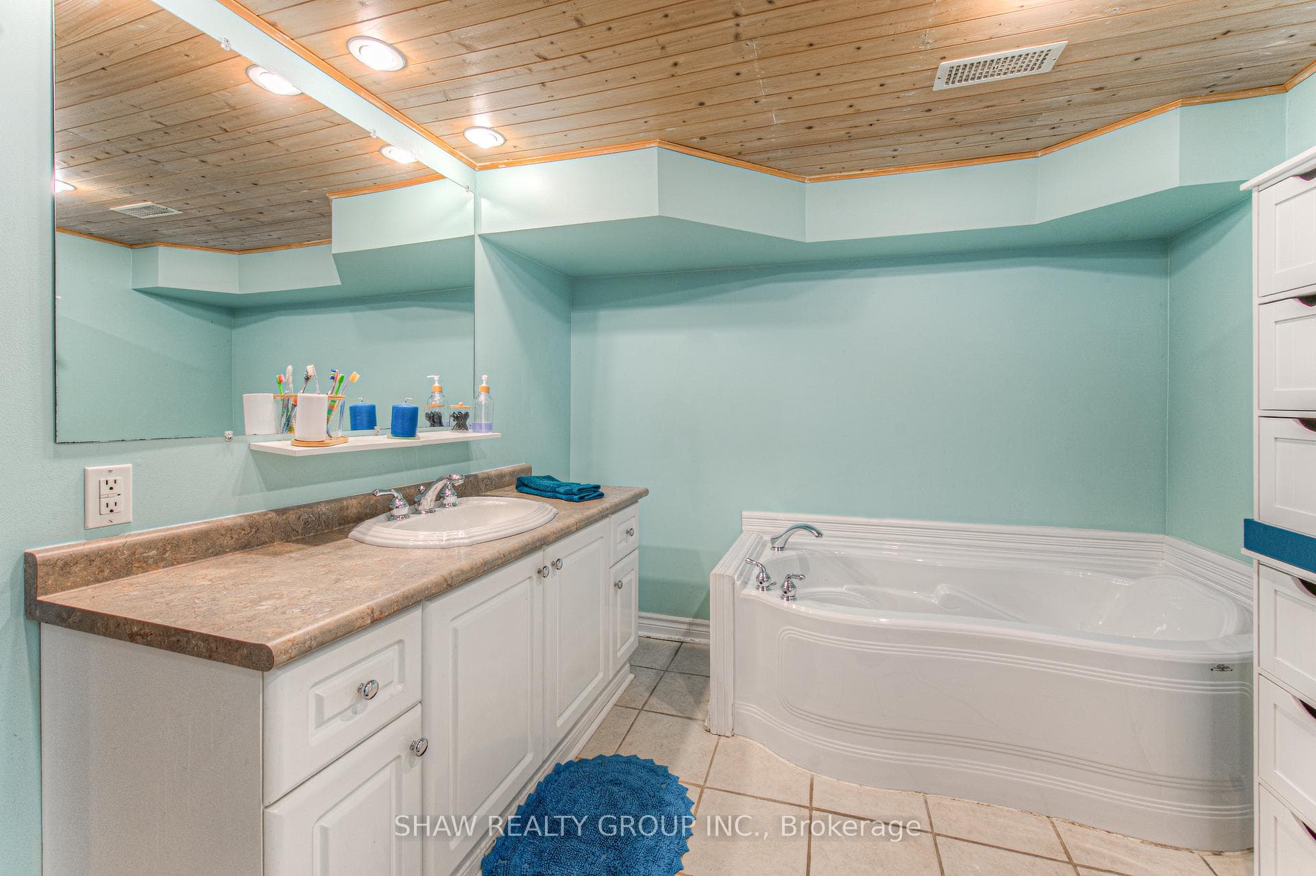 84 Cedar Street photo 18
