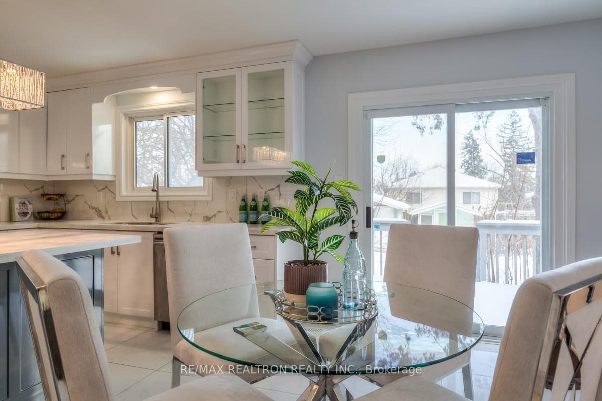 163 Baker Avenue photo 16