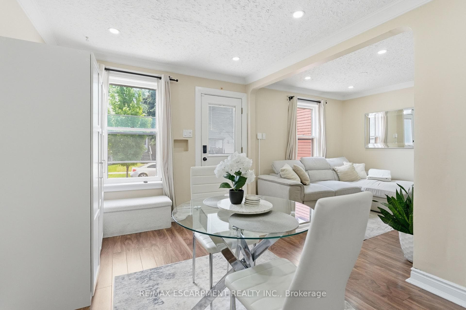 141 McAnulty Boulevard photo 4