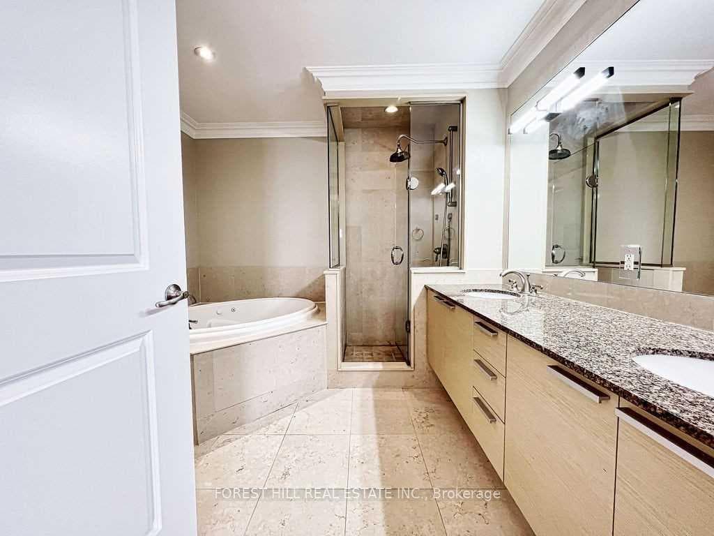 Ensuite bath