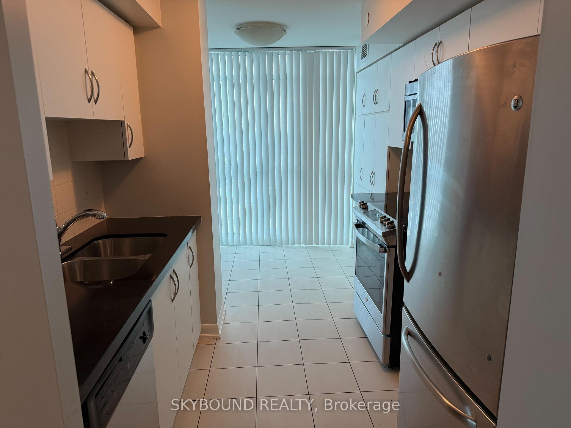 205 Sherway Gardens Road Unit 709 photo 11