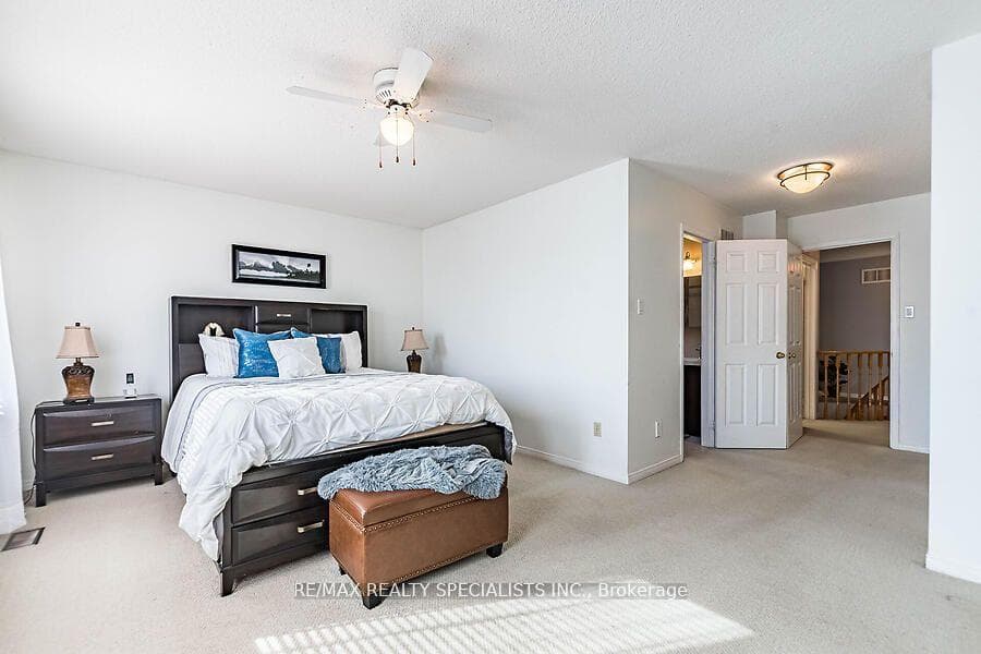6525 WARBLER Lane photo 18
