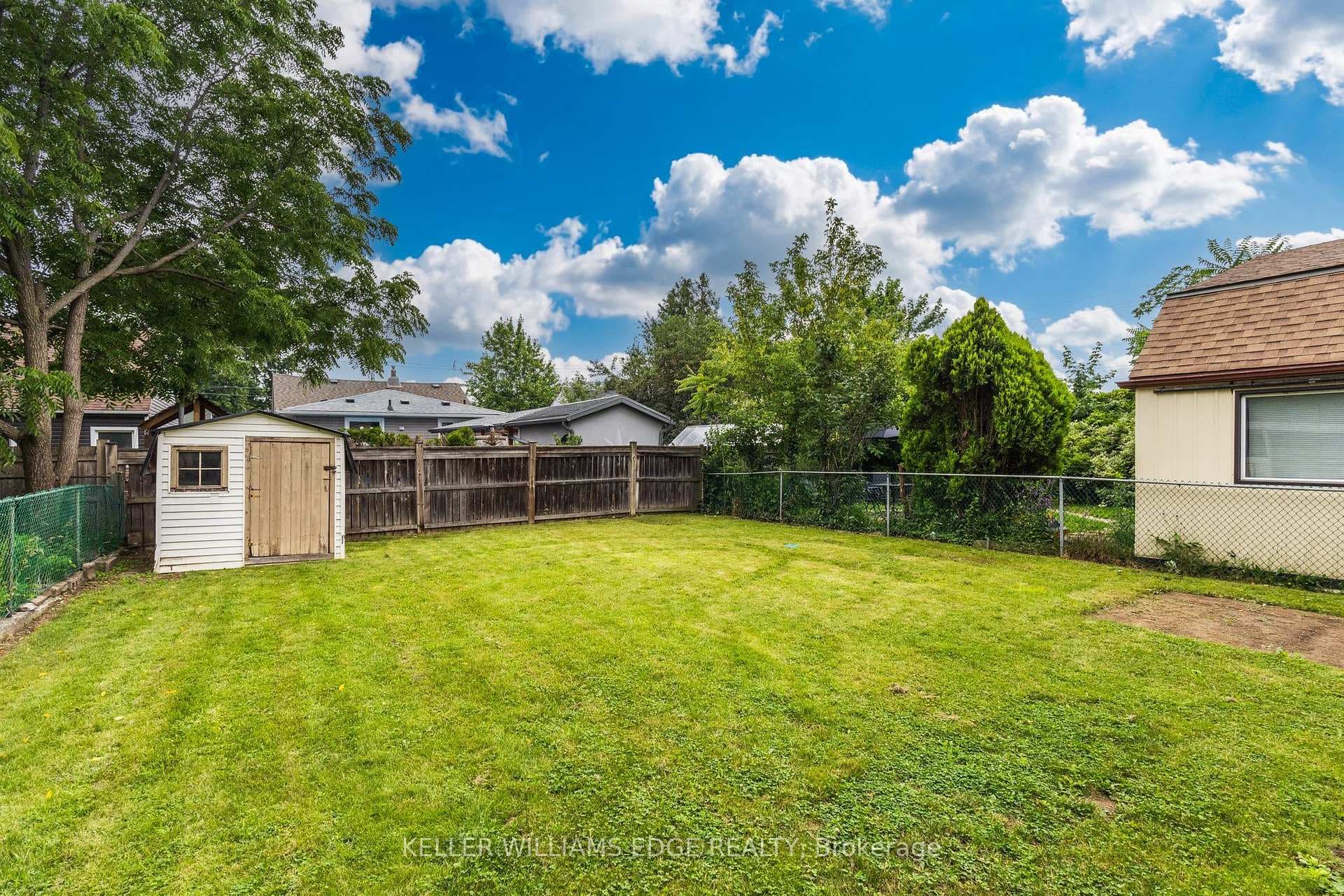 134 Selkirk Avenue photo 42
