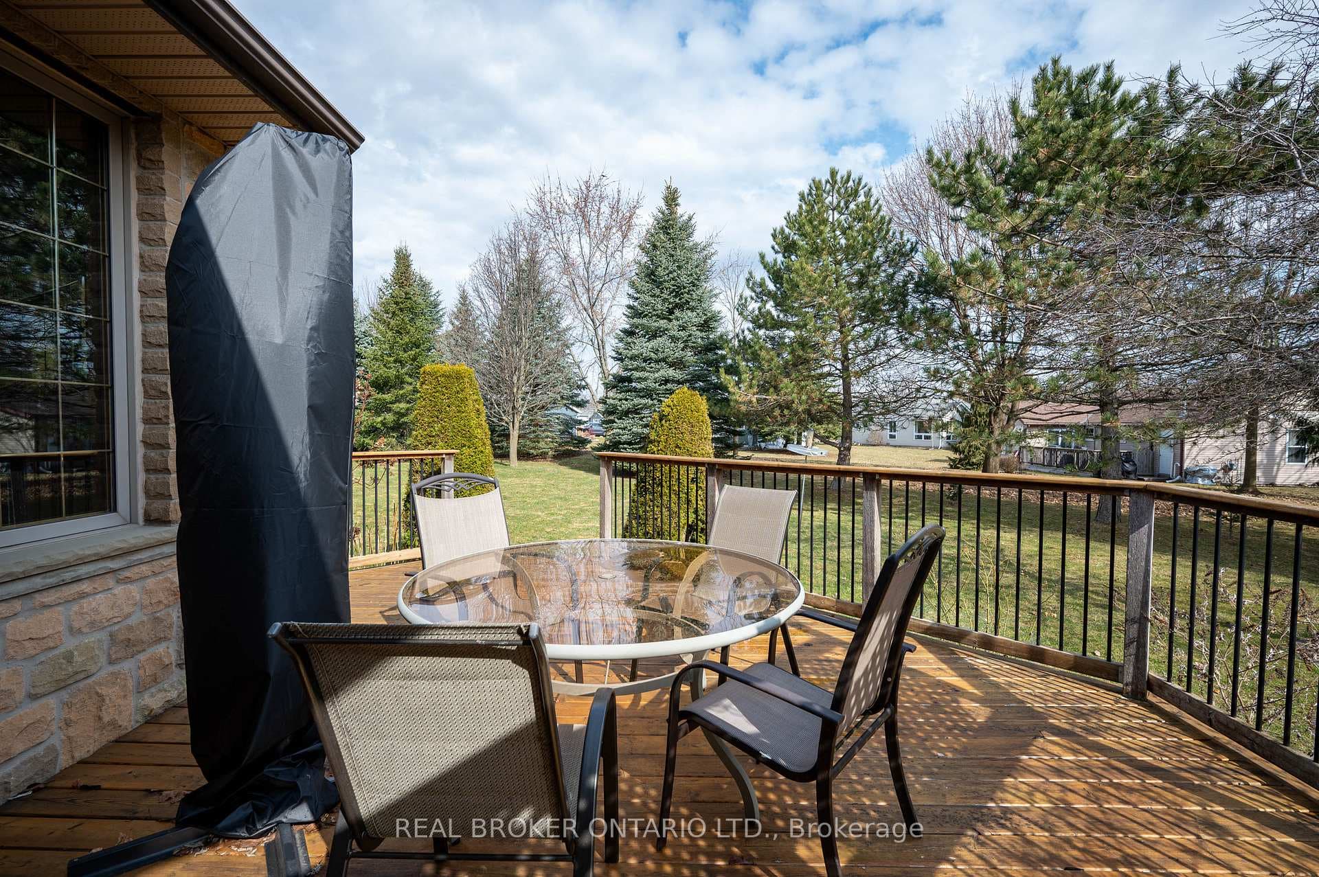 224 Shephard Place photo 34