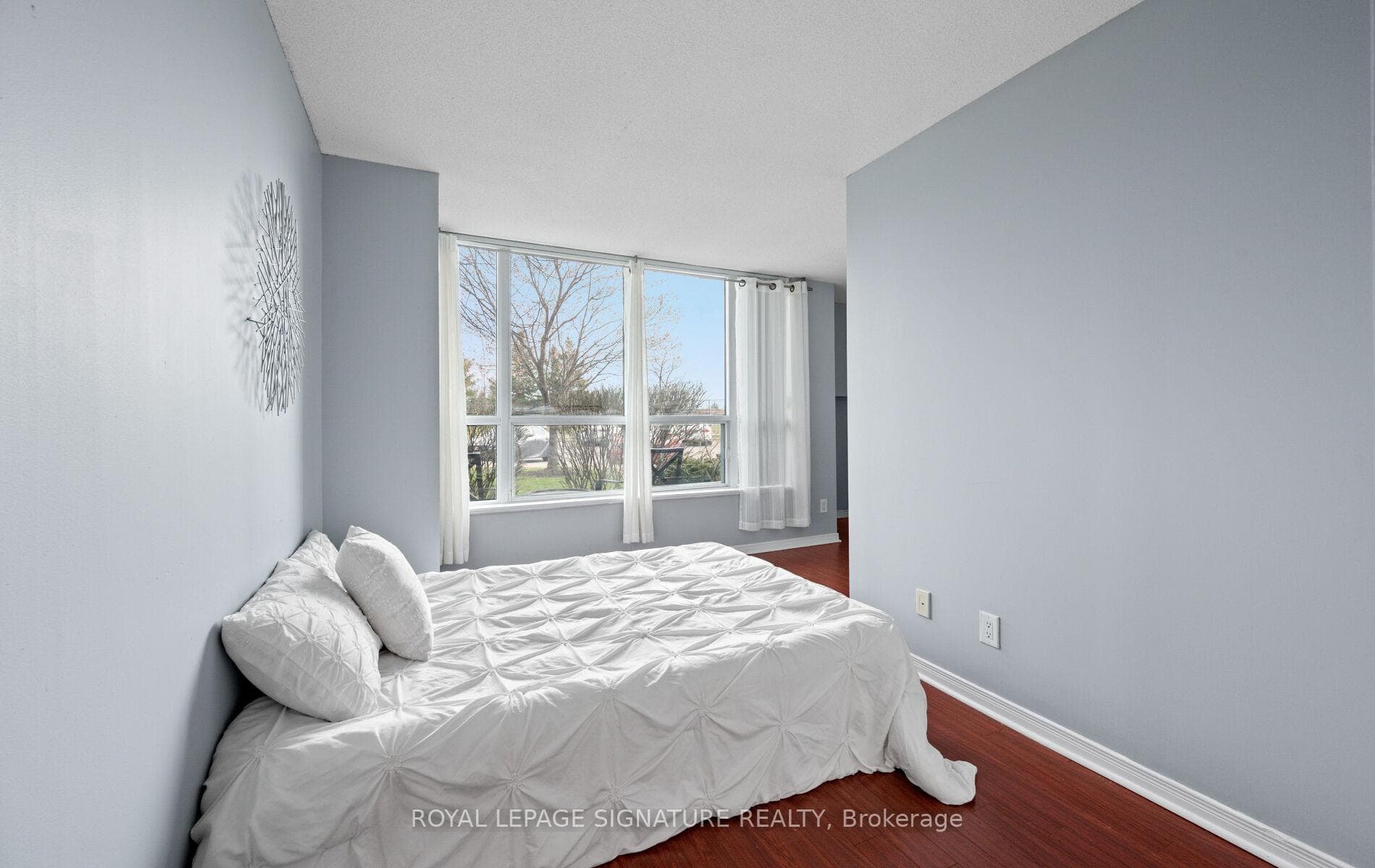 4850 Glen Erin Drive Unit 107 photo 29