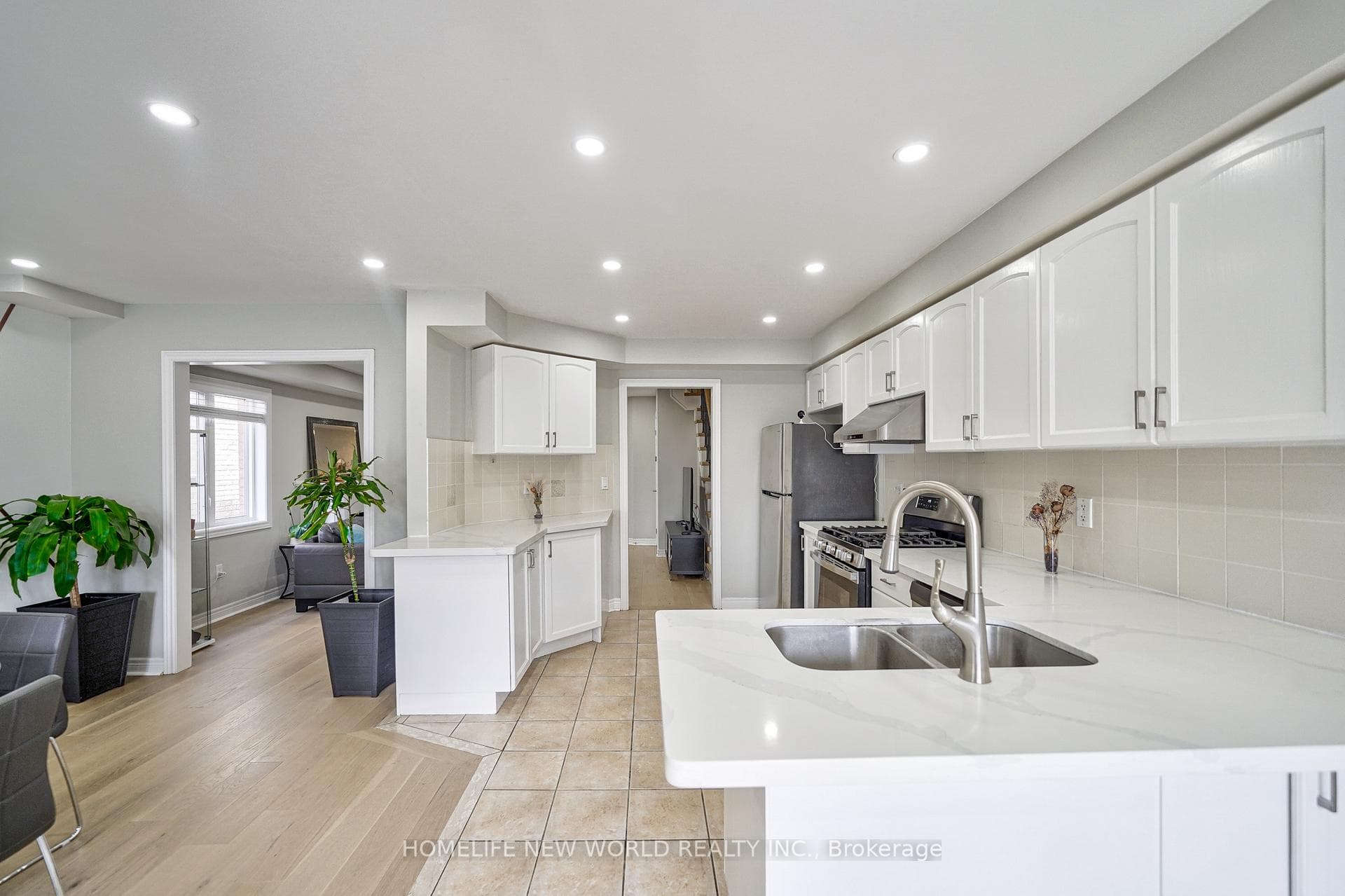 380 Redstone Road photo 15
