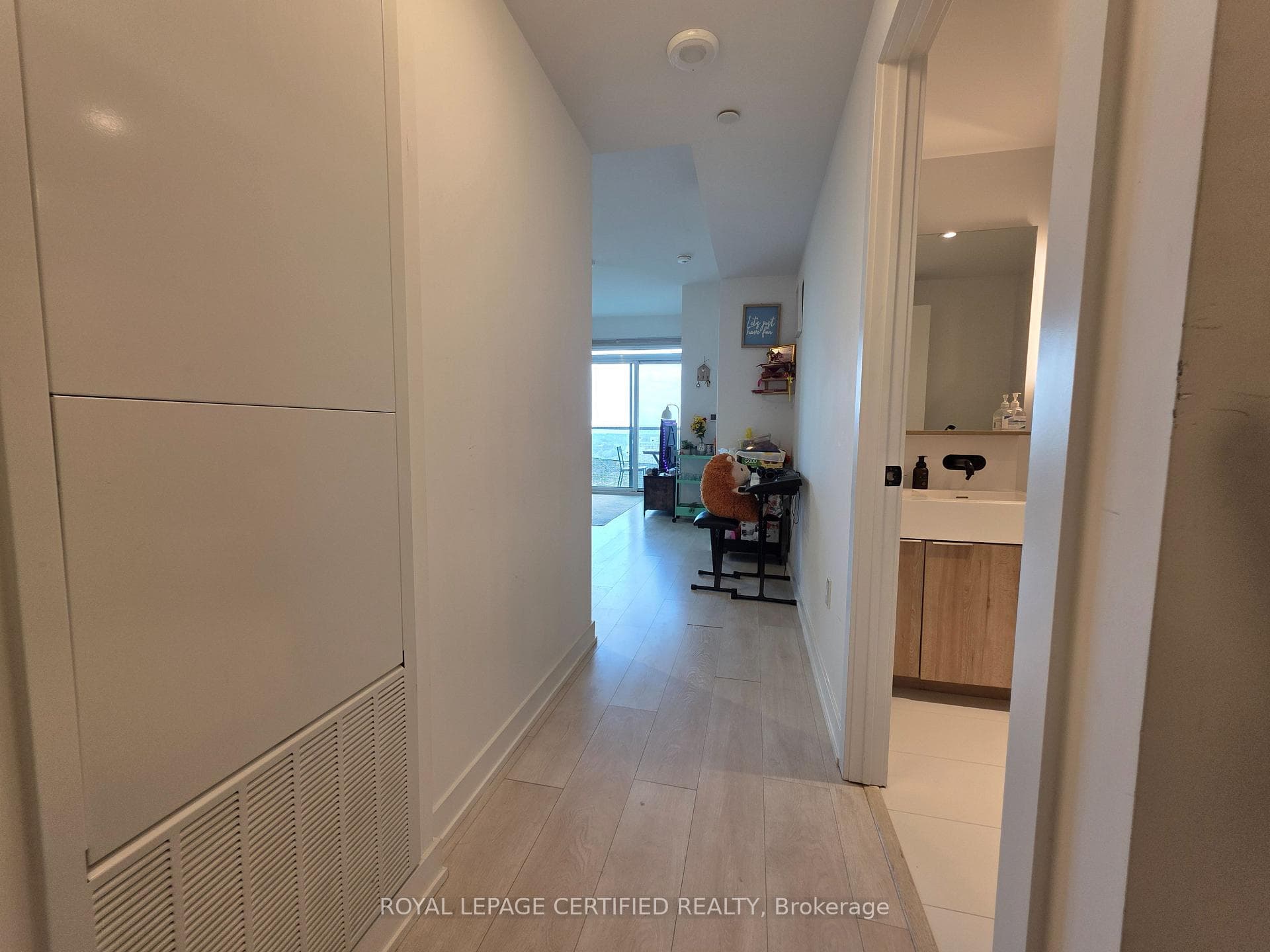 127 BROADWAY Avenue Unit 1701 photo 11