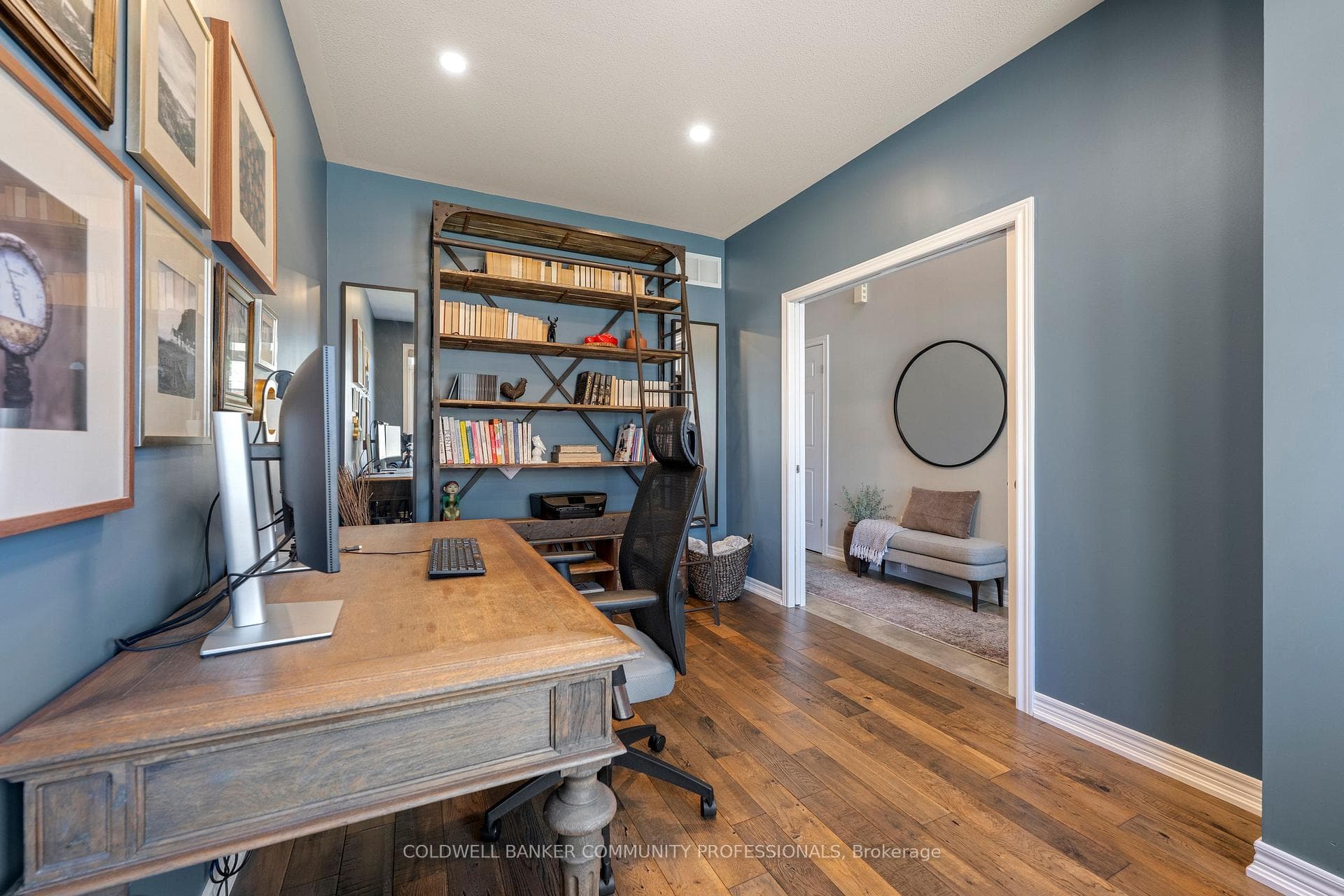 53 Redfern Avenue Unit 2 photo 6