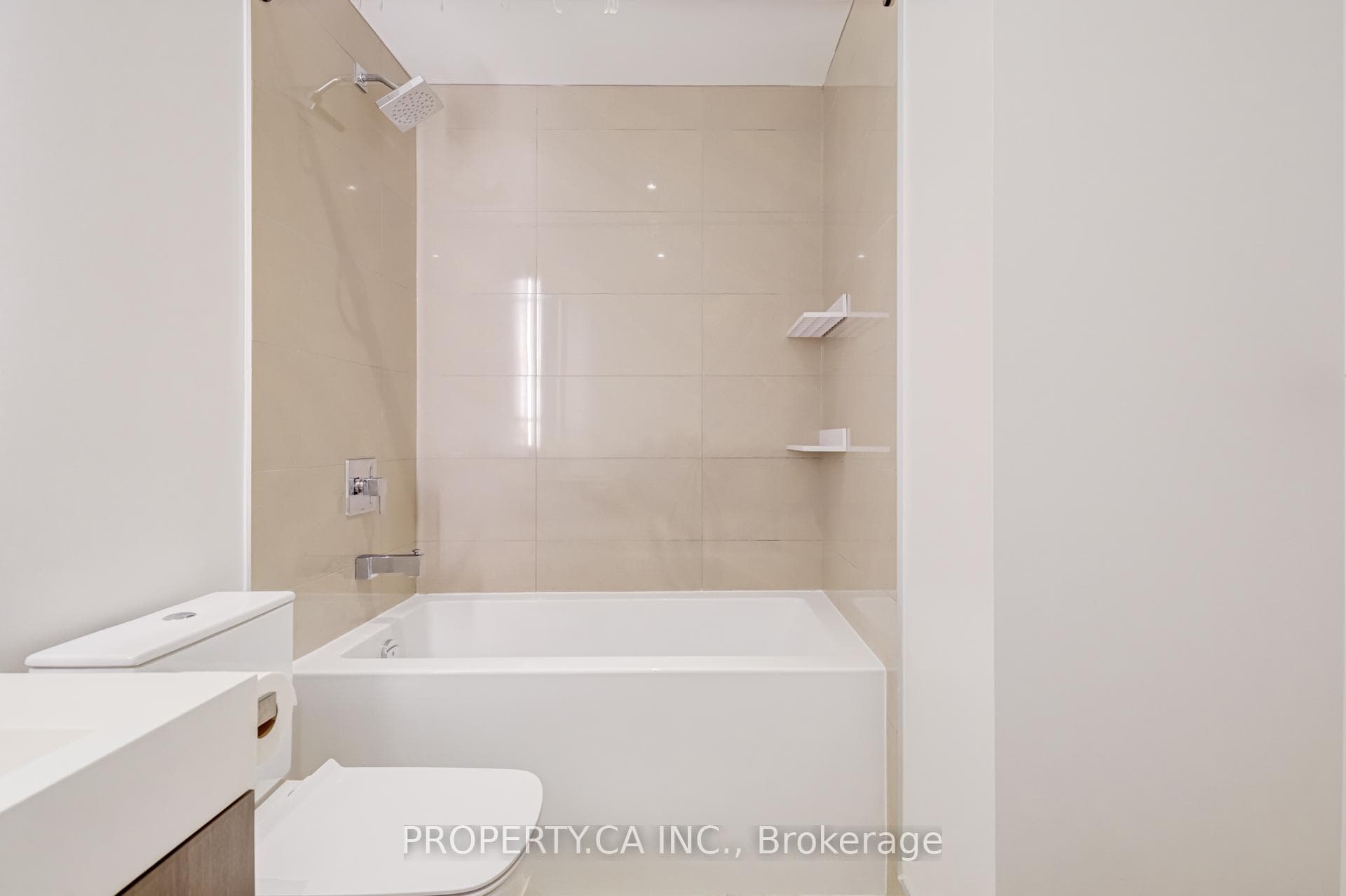 1 Yorkville Avenue Unit 1710 photo 41