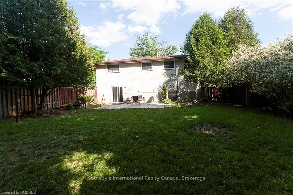 579 KORTRIGHT Road photo 31