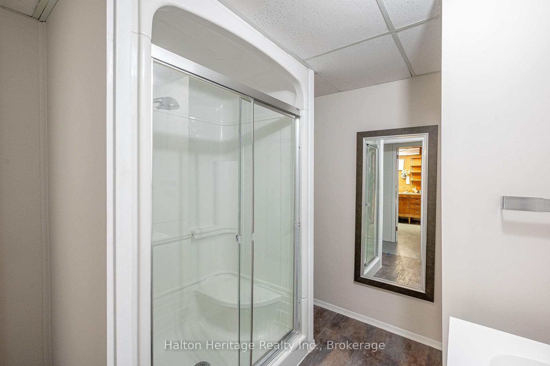 2118 Cavendish Drive photo 33
