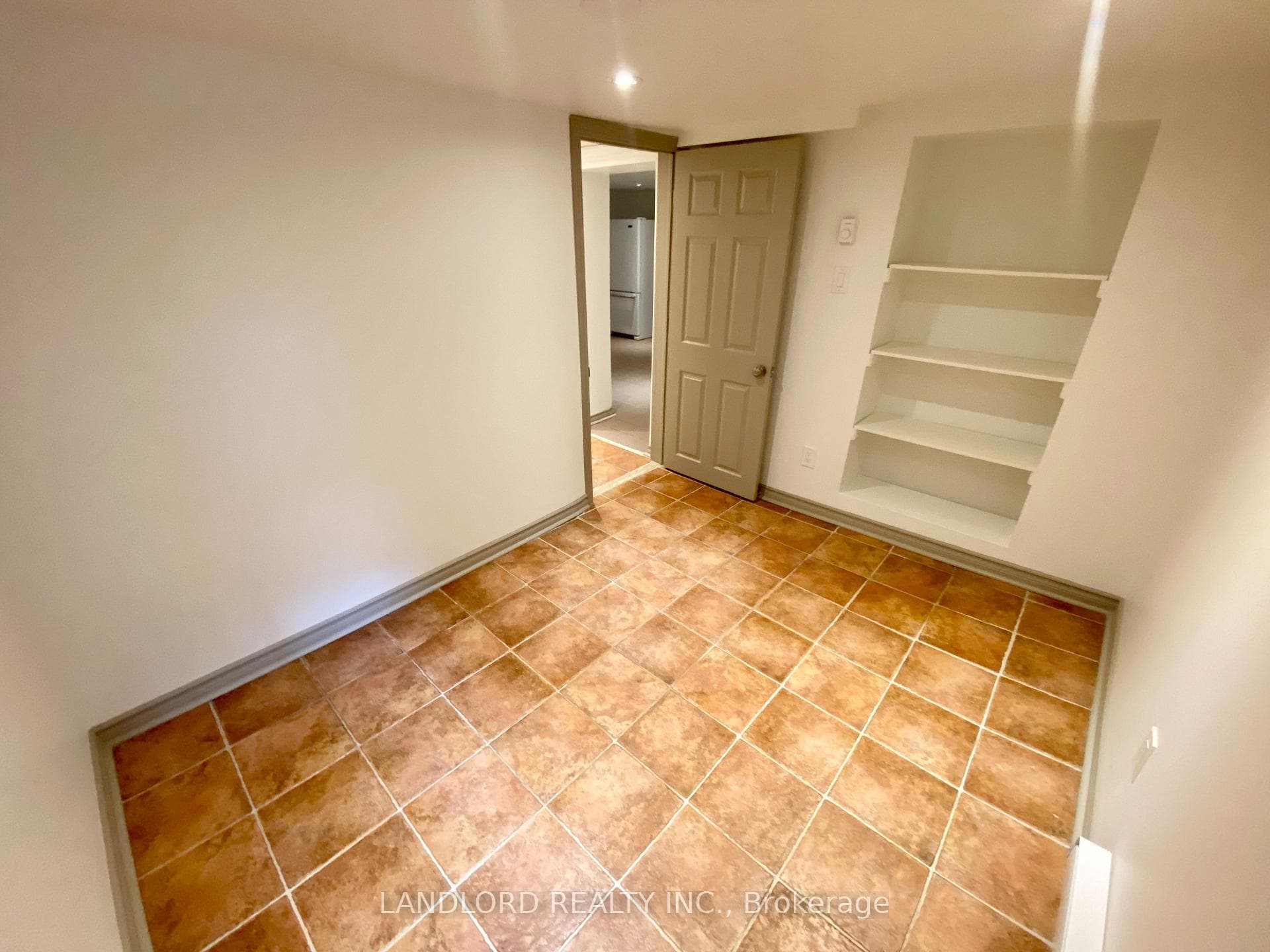 209 Madison Avenue Unit 5 photo 14