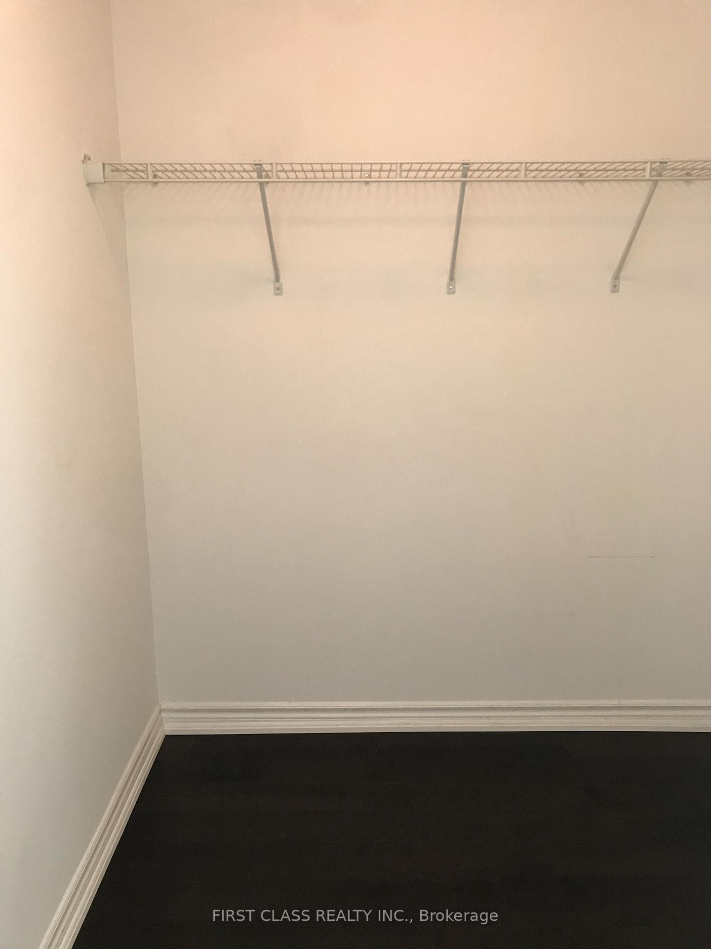 386 Yonge Street Unit 5102 photo 8