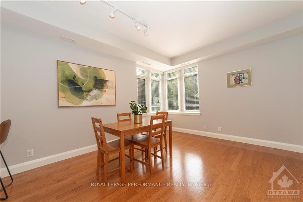 205 BOLTON Street Unit 227 photo 8