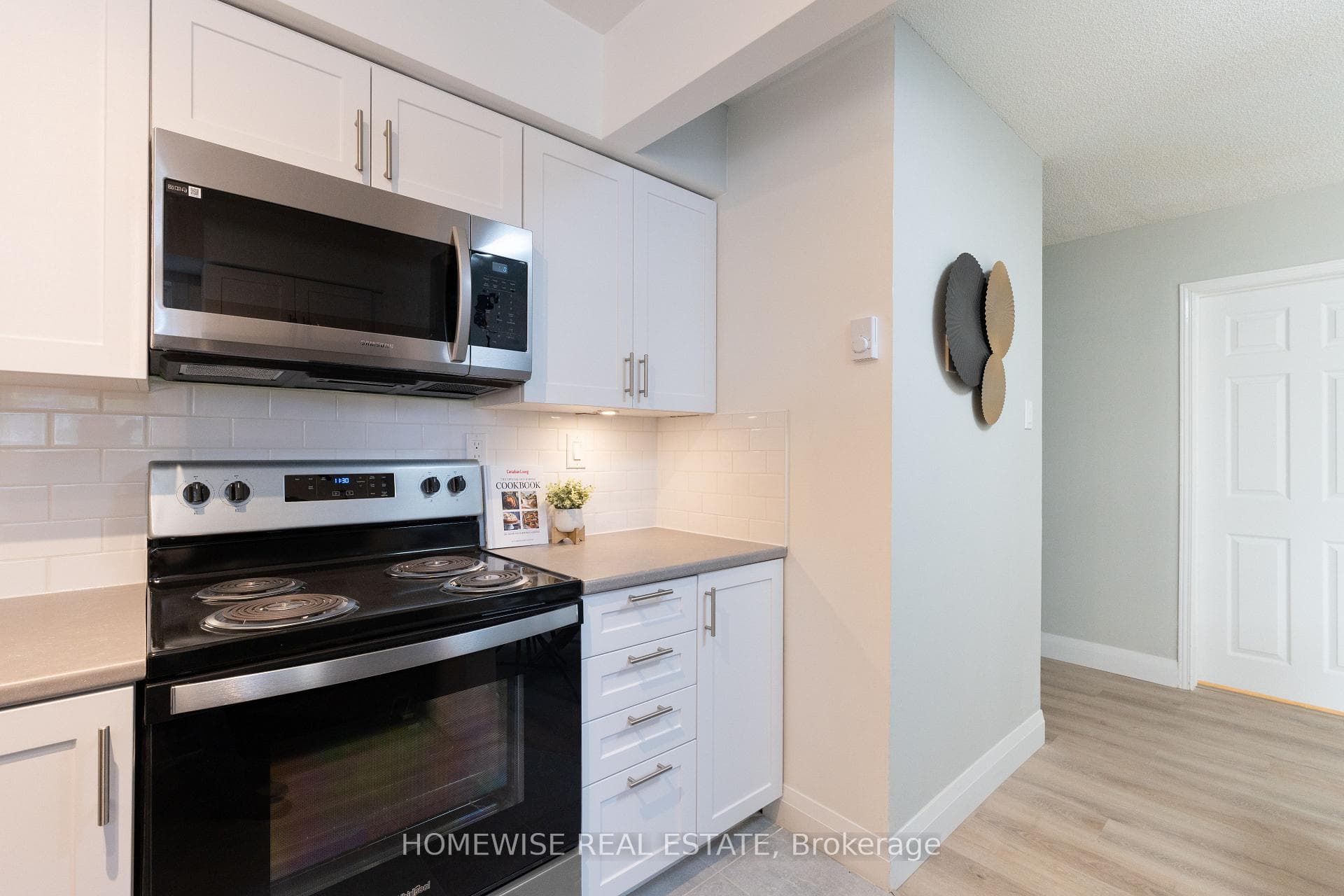 240 Ormond Drive Unit A2 photo 14